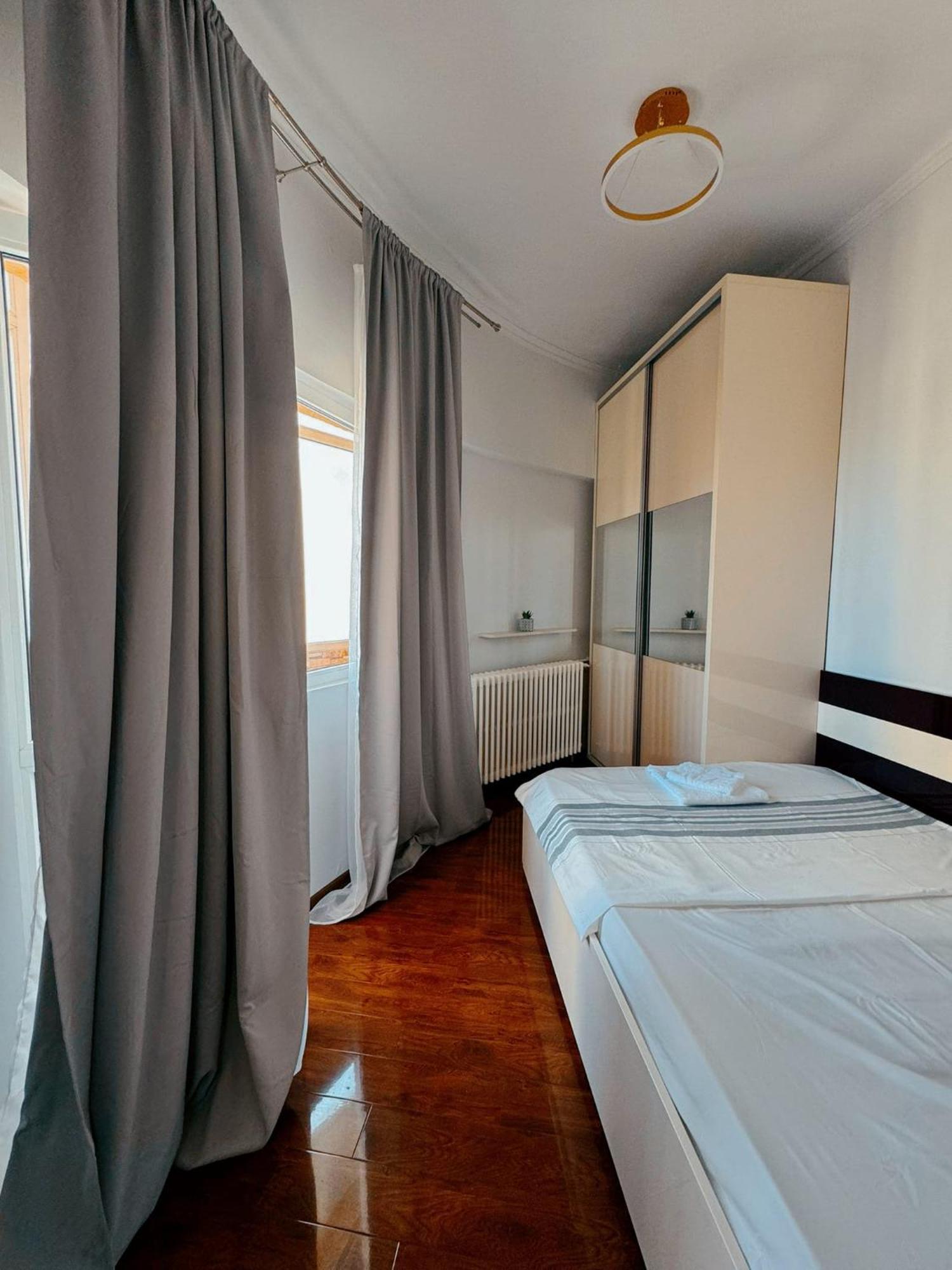 Abbey Rosetti Bucureşti