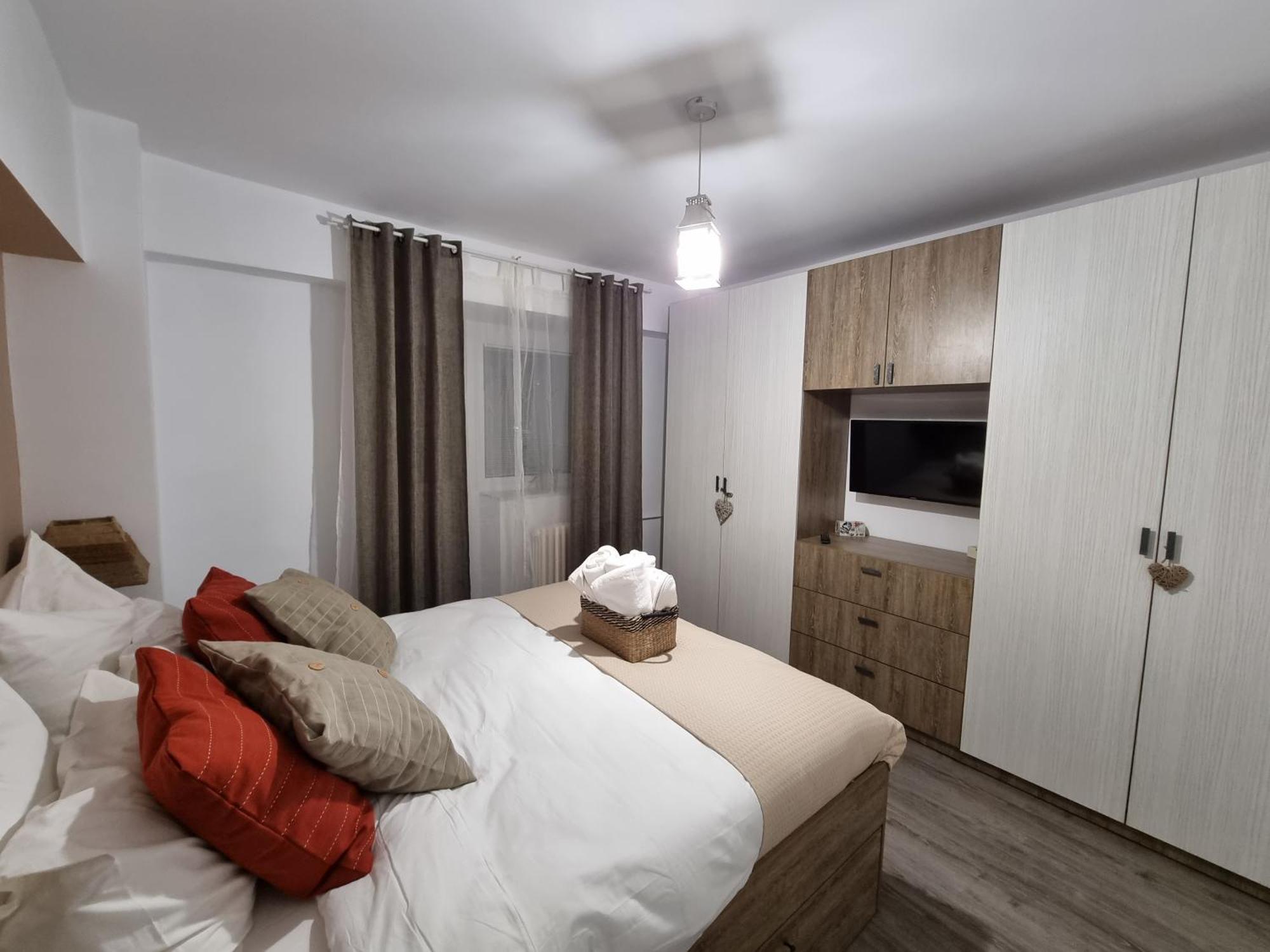 Apartment National Arena Retreat, 3 Bedroom Stylish, Cozy Flat *