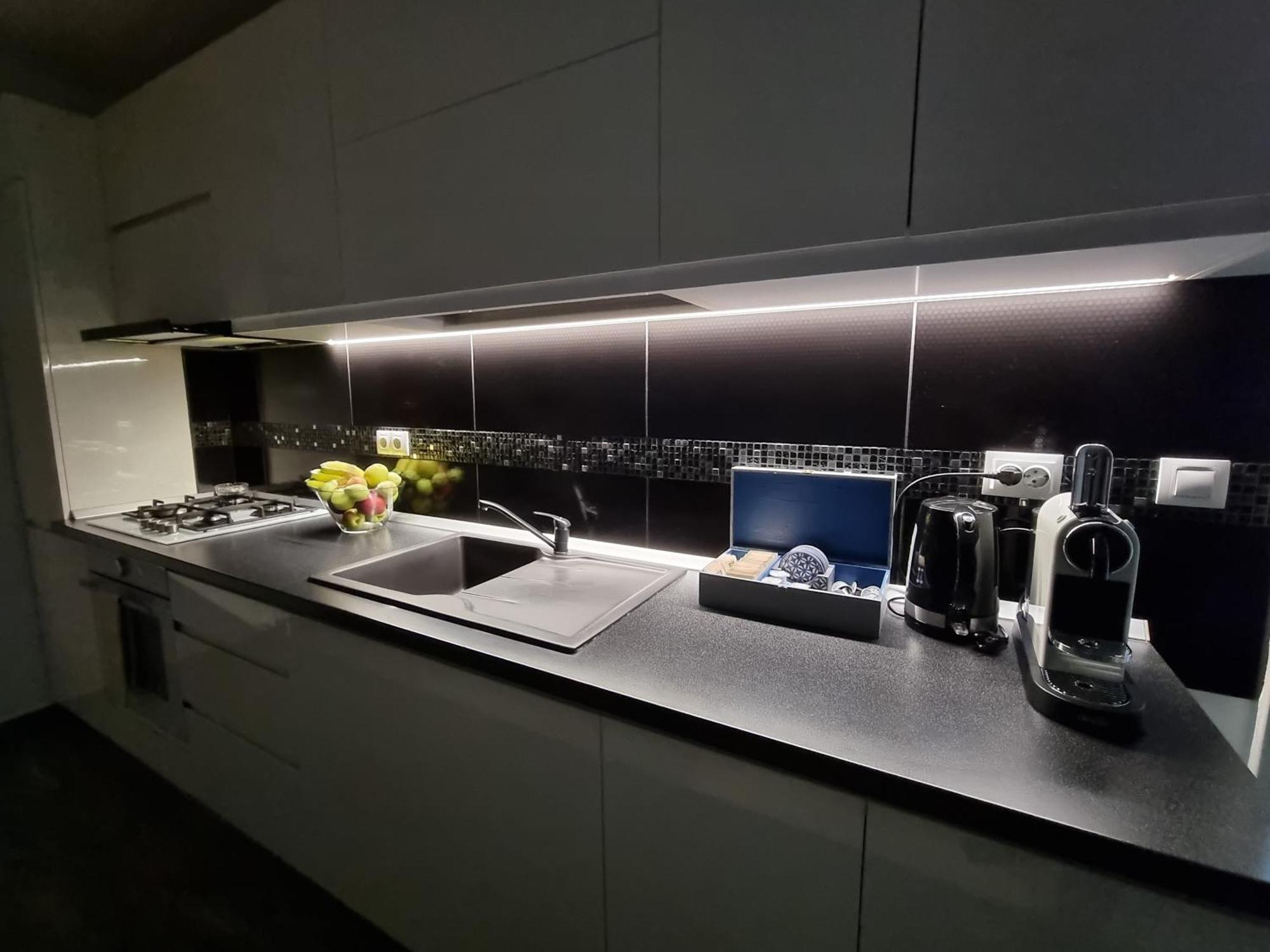 Apartment National Arena Retreat, 3 Bedroom Stylish, Cozy Flat *