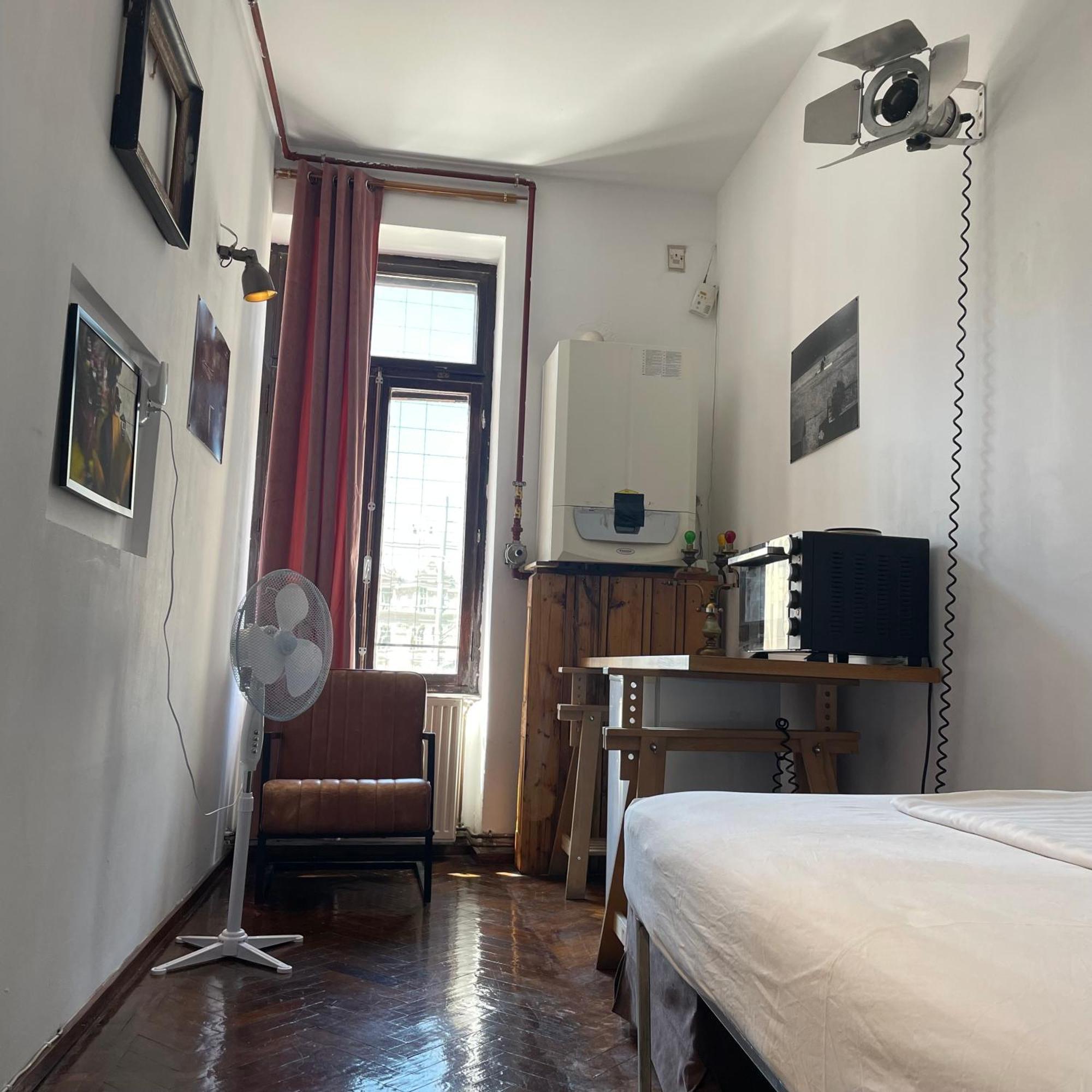 Hostel Studio54
