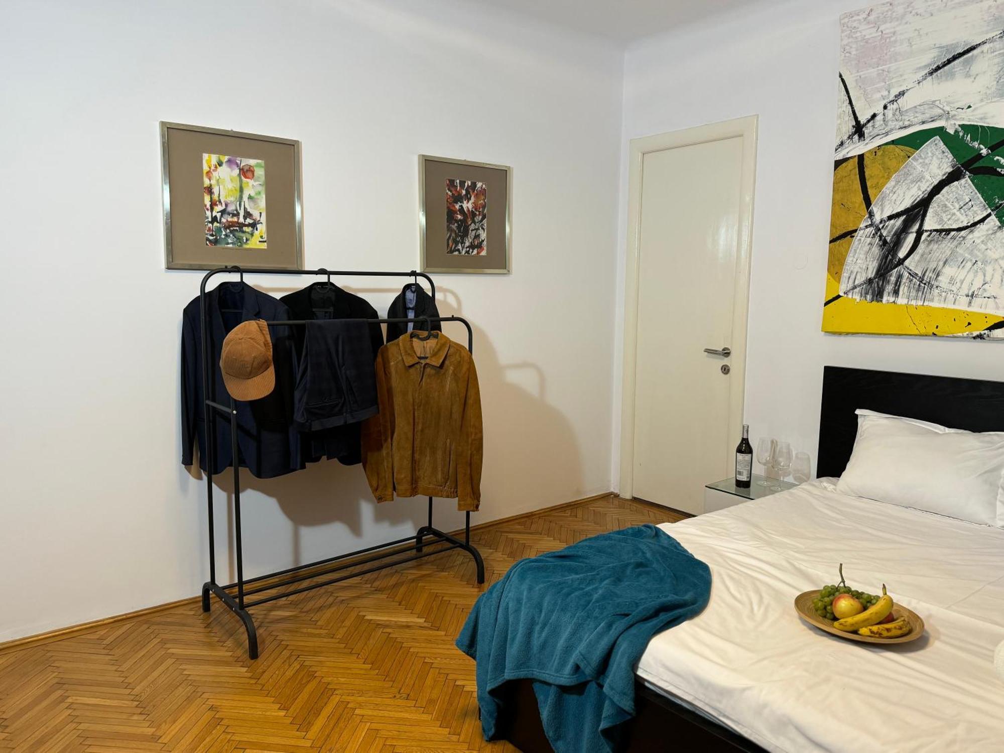 Elegant Getaway Calea Victoriei Apartment Bucharest