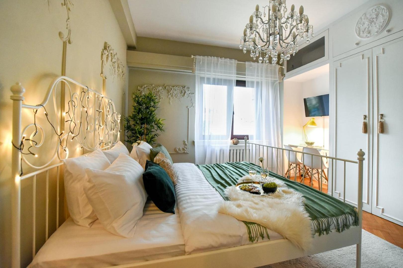 Apartment Cozy Overlooking The Old Town