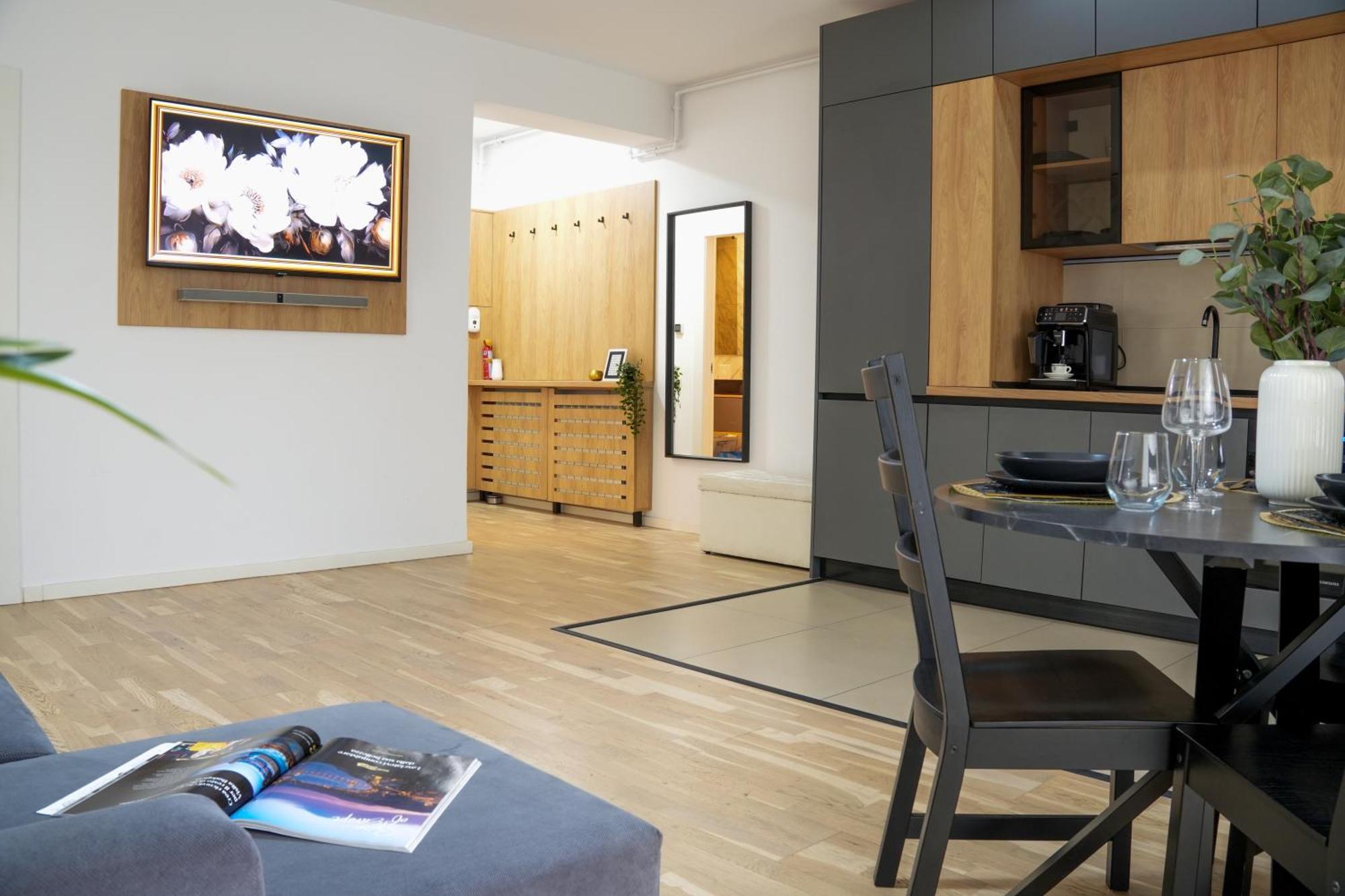 Apartment Sara - Stylish With Balcony Near Piata Obor *
