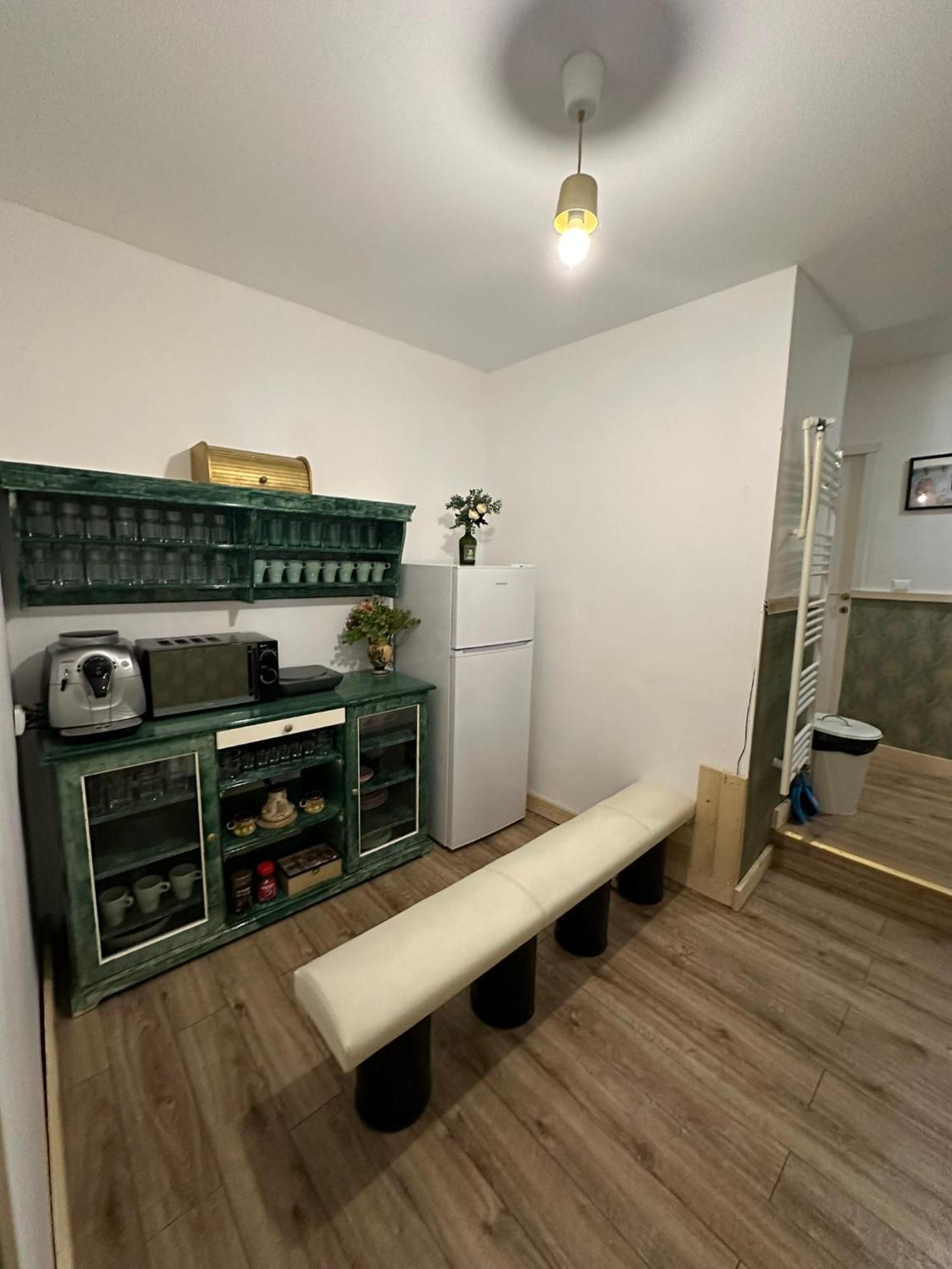 Fancy Old Town Apartment Bucharest