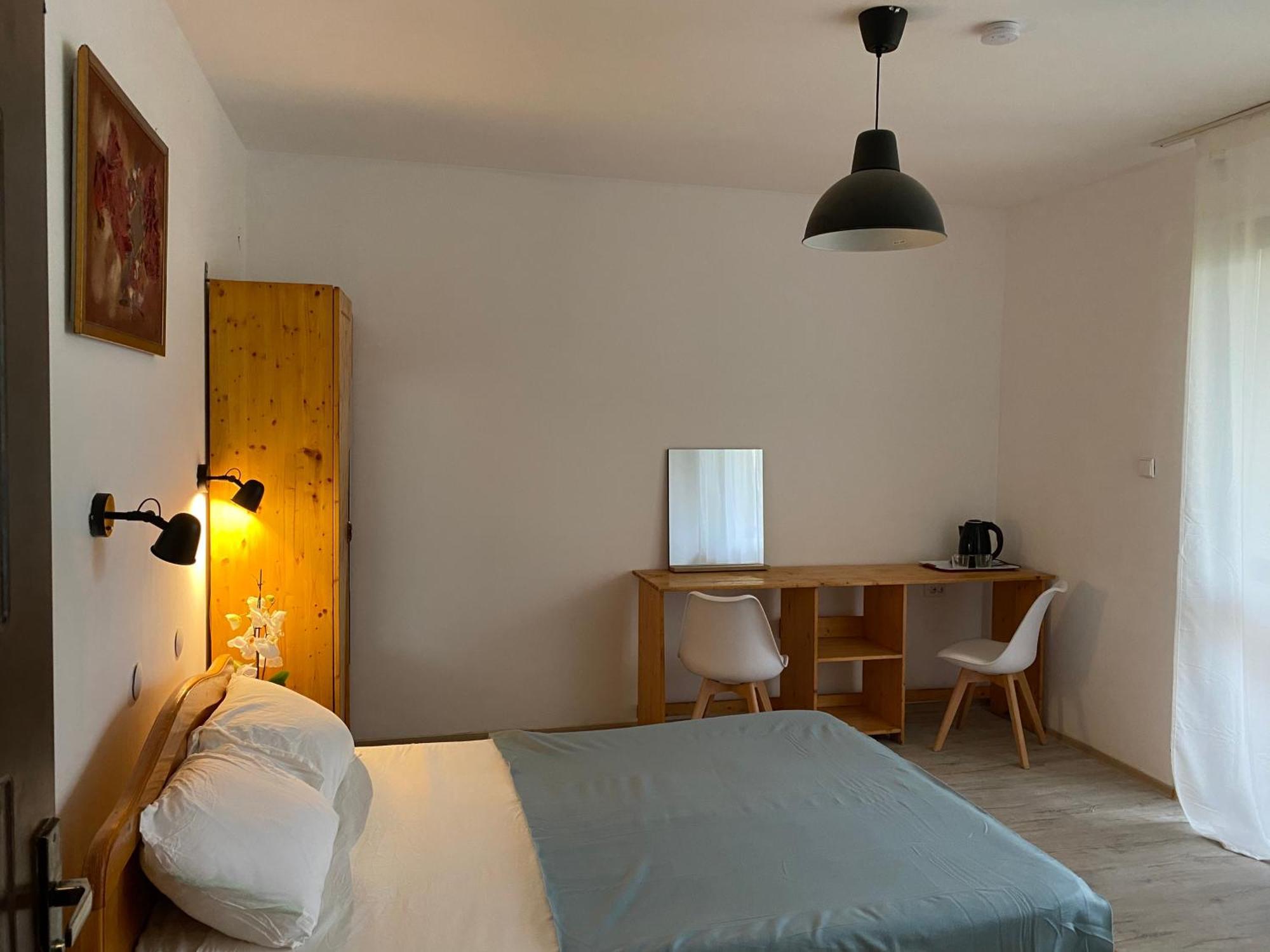 Travellers Rest Bucareste