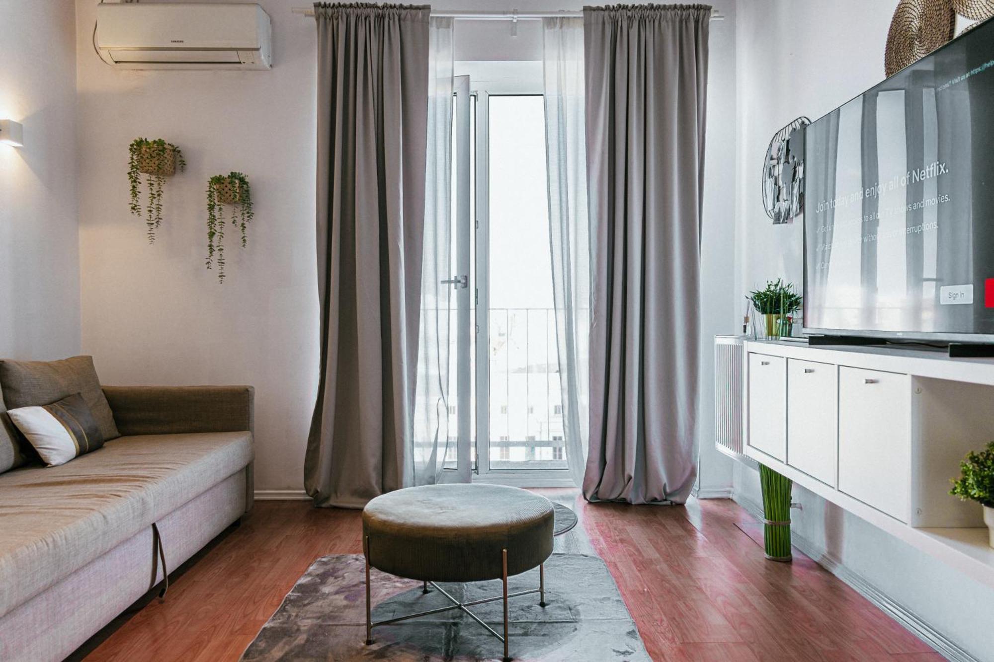 Hacienda Doamnei - Modern Old Town Studio Apartment