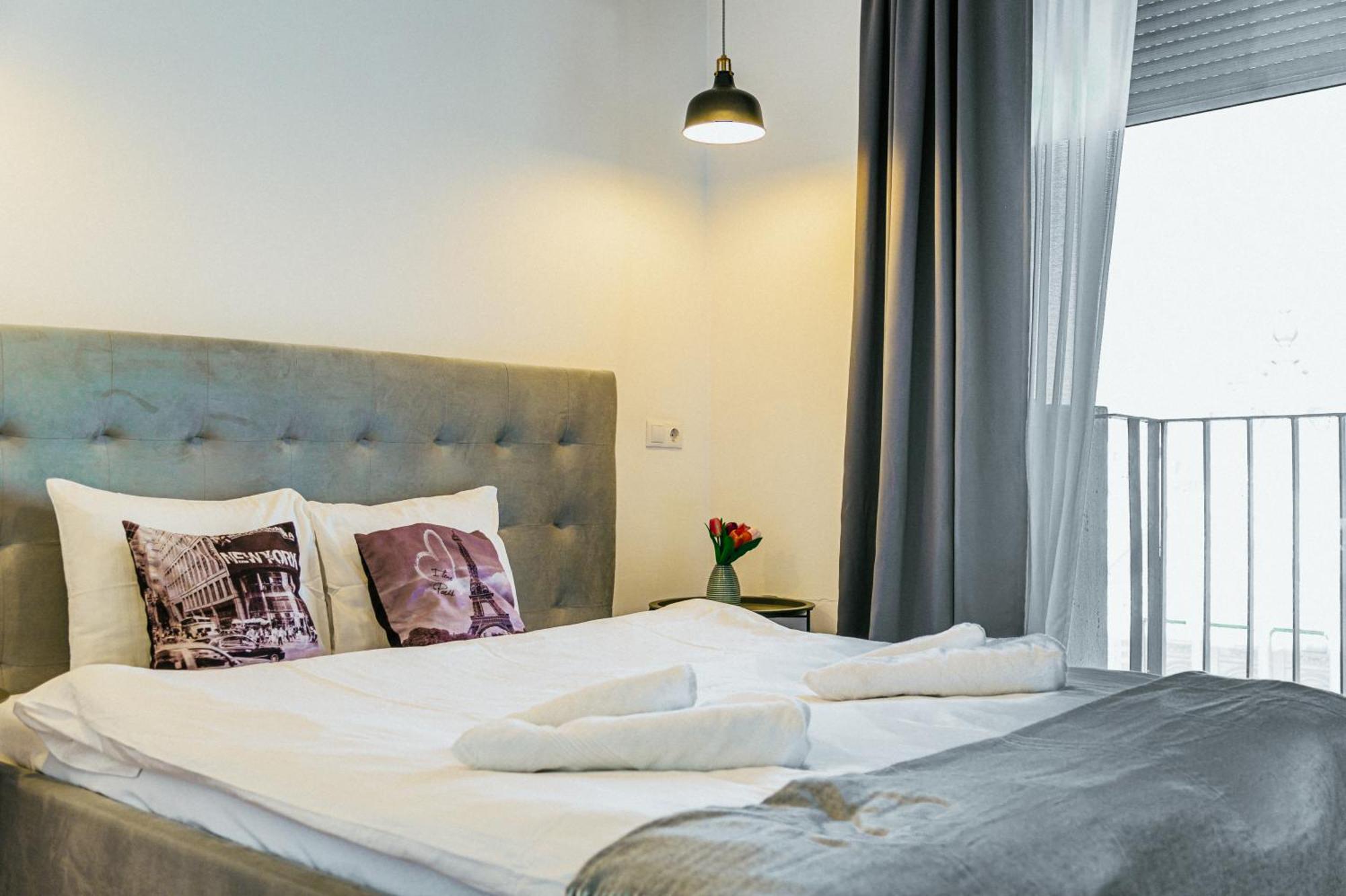 Hacienda Doamnei - Modern Old Town Studio Apartment Bucharest