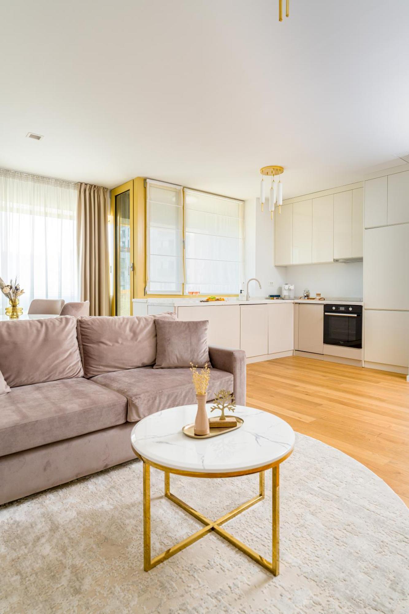 Mido Aviatie Park With Private Parking & Self Check-in Bucureşti