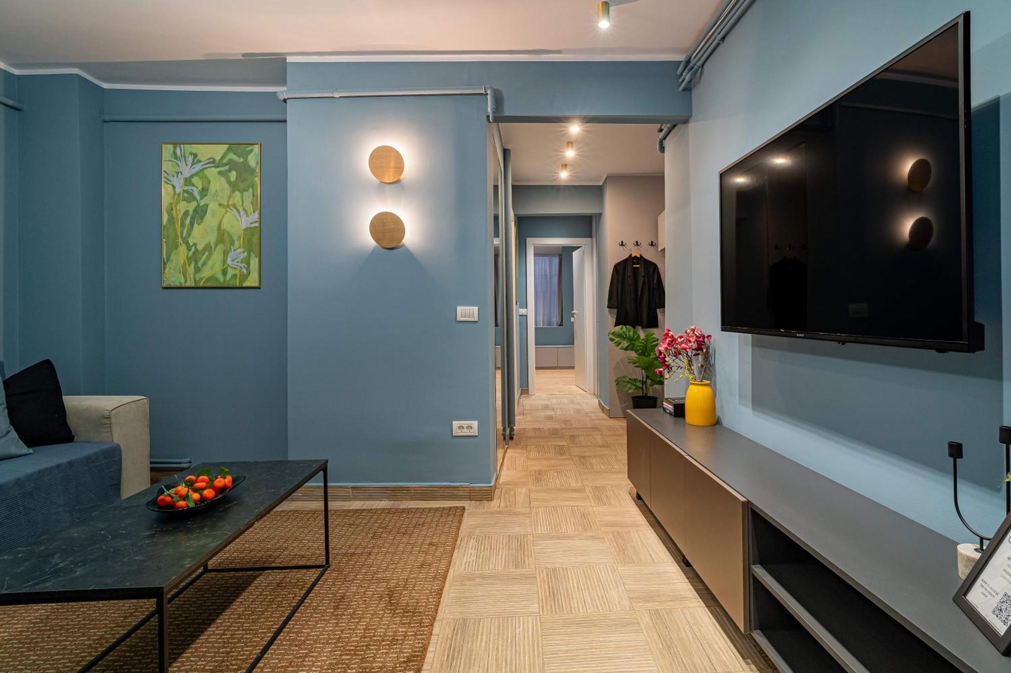Apartamento Celestial Azure - Tranquil 1br In Piata Universitatii Bucareste
