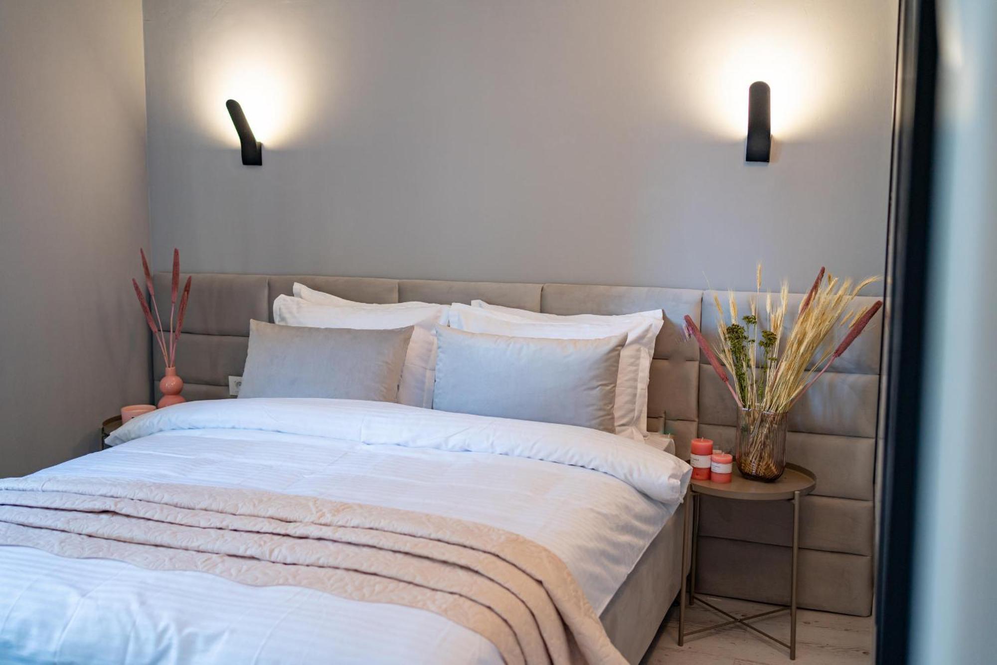 Stylish Comfort - 2br In Vibrant East Apartment *