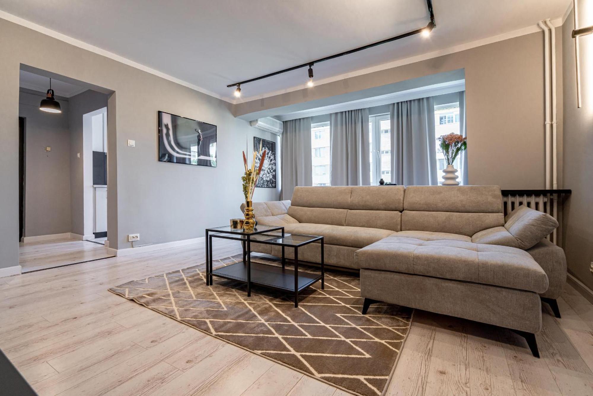 Apartment Stylish Comfort - 2br In Vibrant East Bucharest