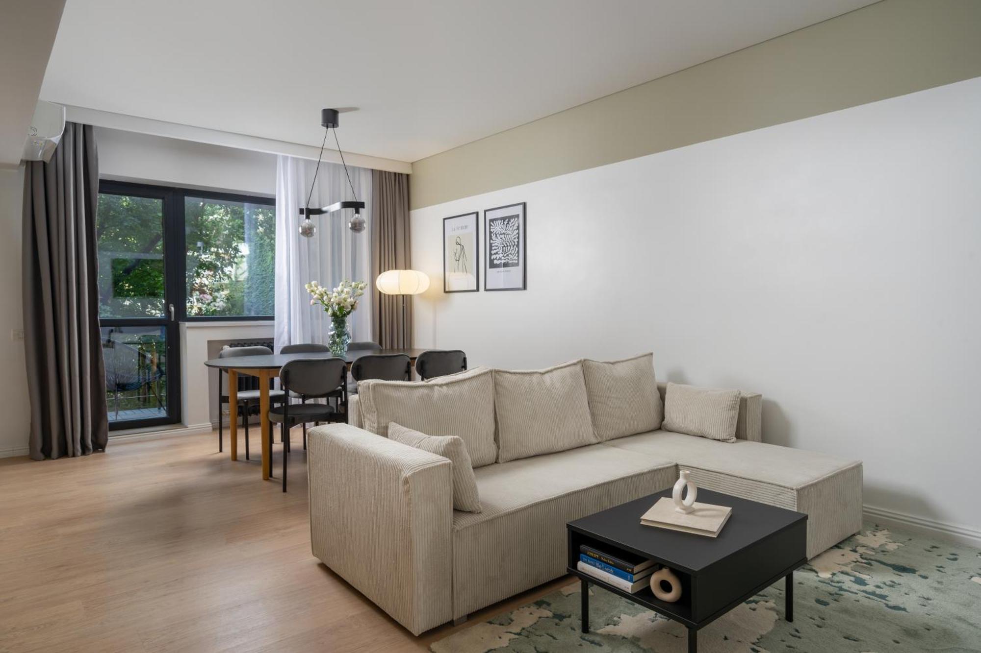 Old City Modern 2Br Office Room And 2 Balconies Apartment *