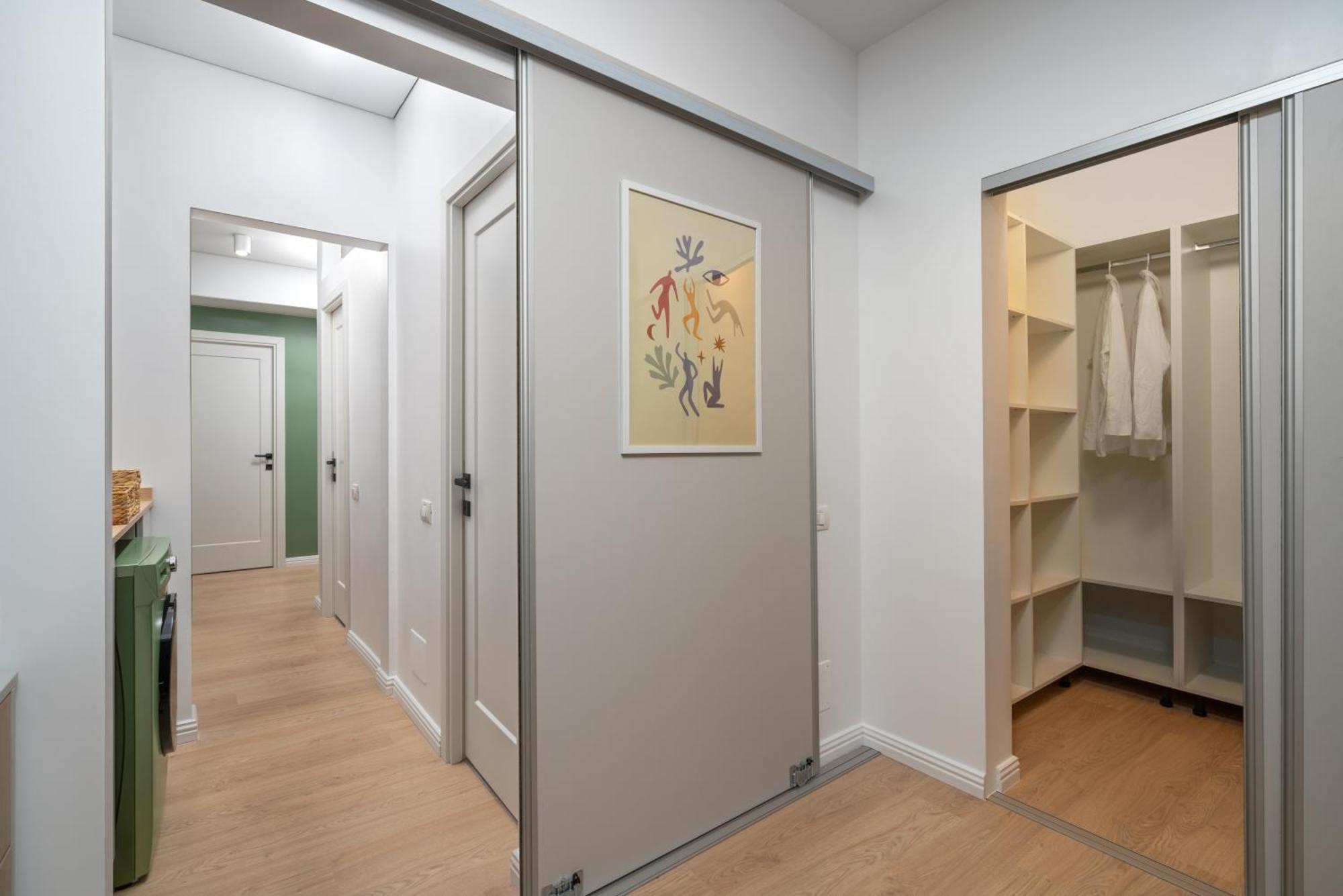 Old City Modern 2Br Office Room And 2 Balconies Apartment Bucharest