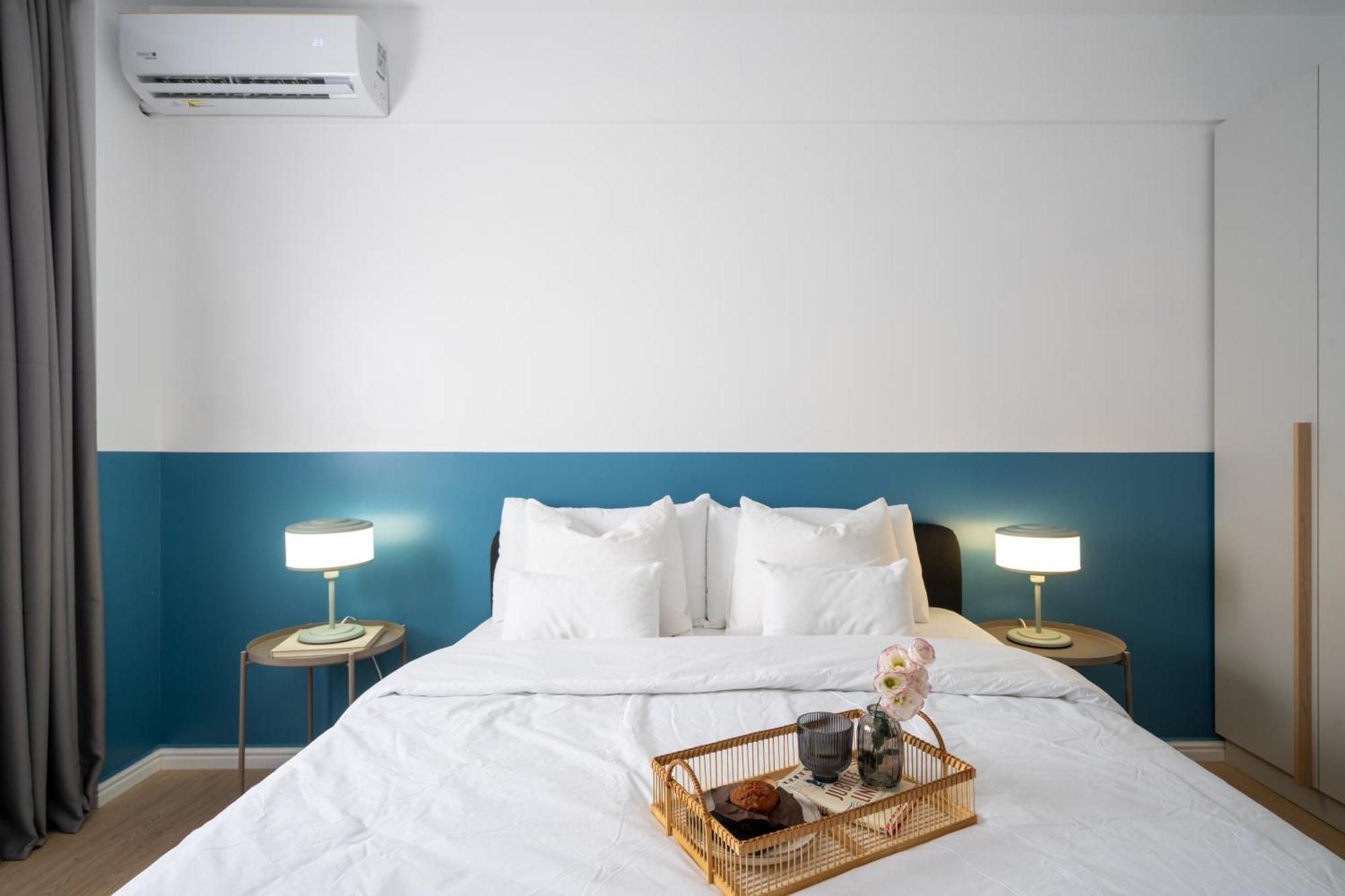 Old City Modern 2Br Office Room And 2 Balconies Apartment *