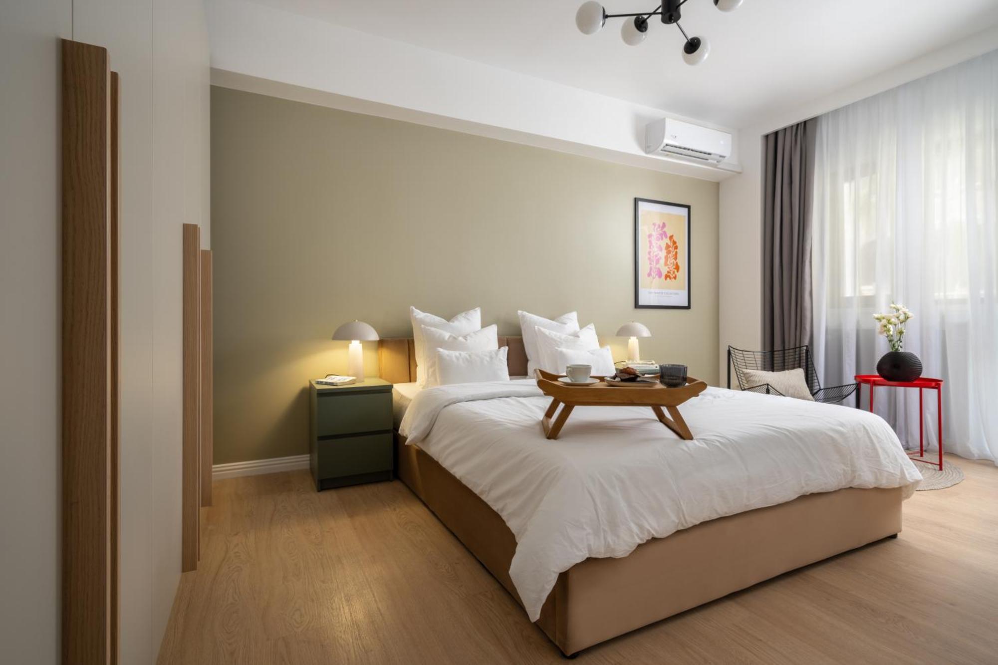 Old City Modern 2Br Office Room And 2 Balconies Bucharest