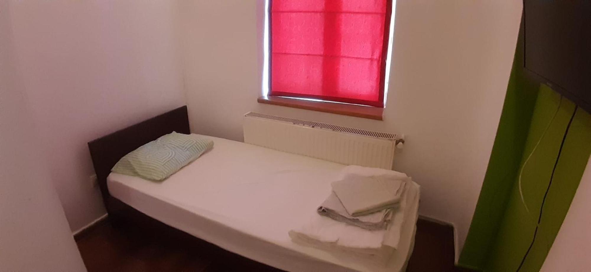 Budget By Hr Hotel