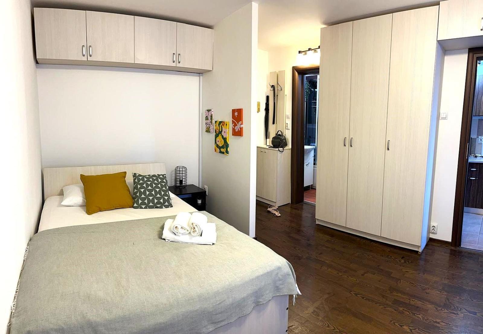 Apartment Victoriei - Location With Ac *