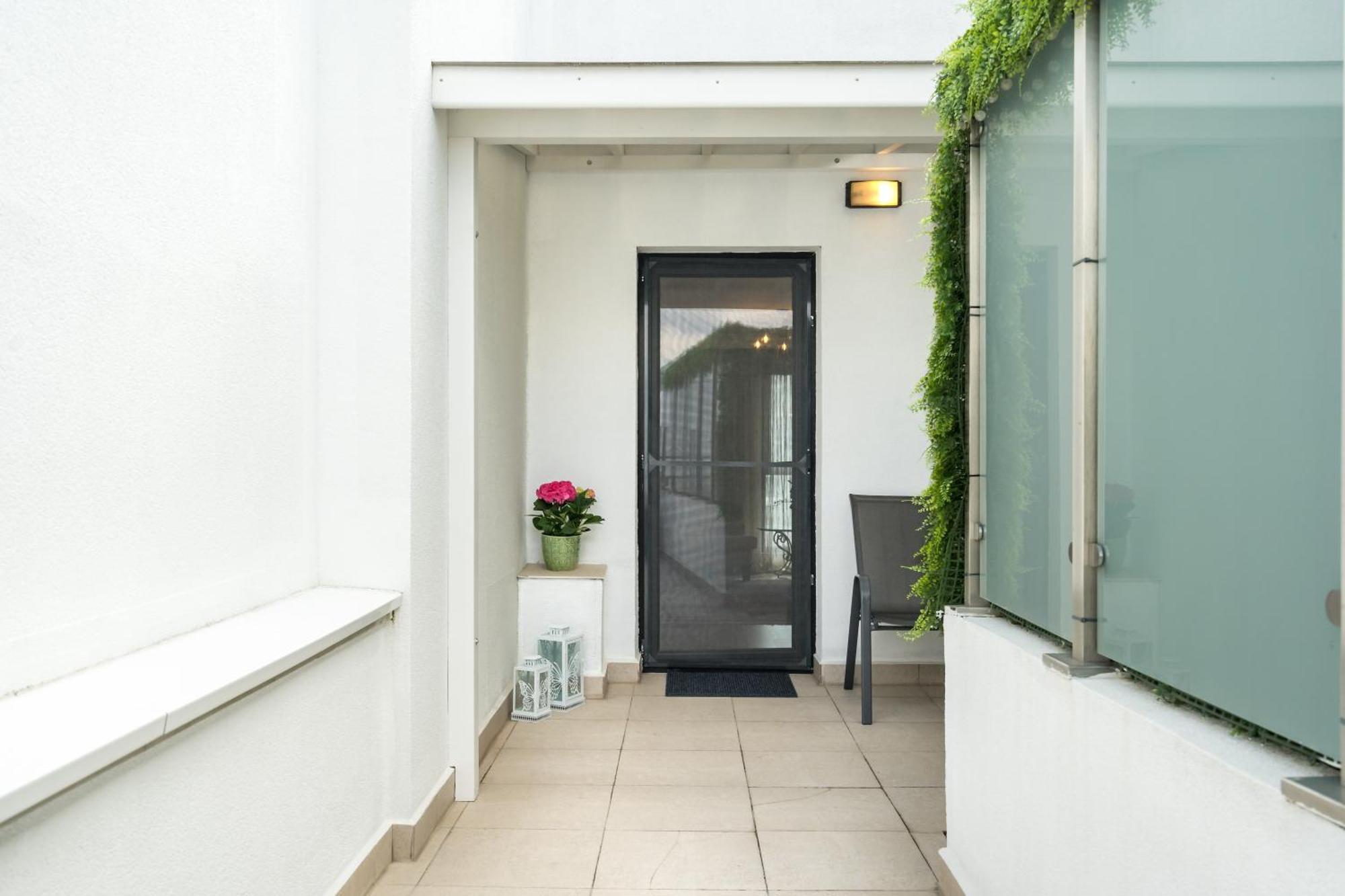Nova Vista Apartment
