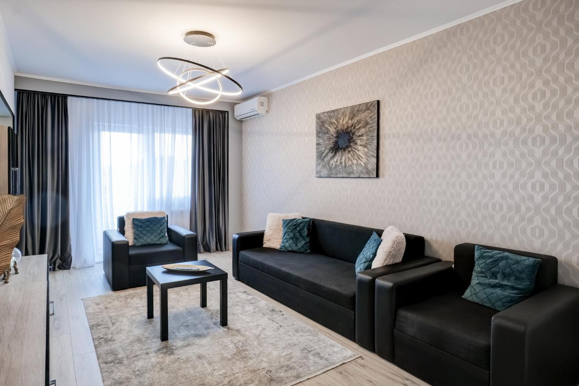 Chanttal Luxury - Fountain Apartament
