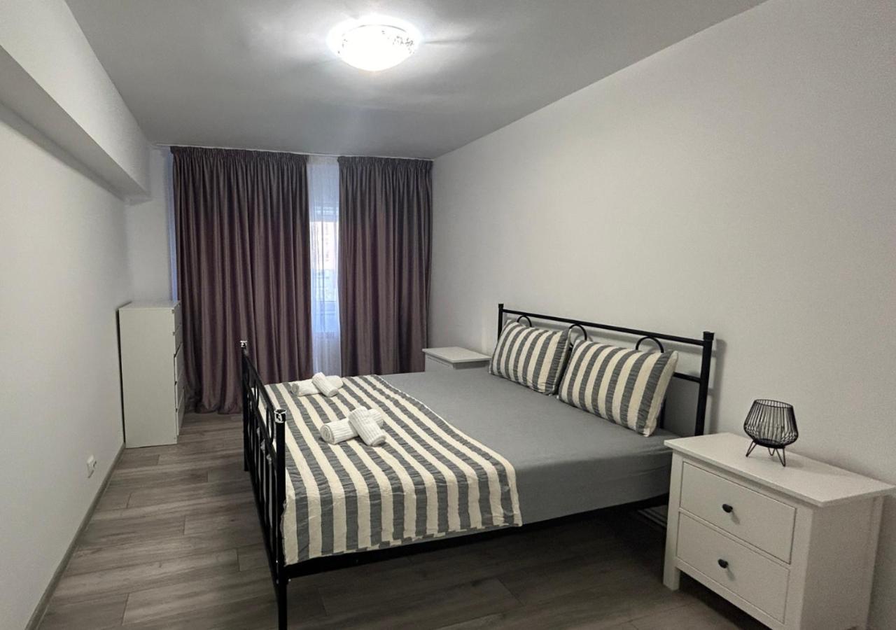 Sleep And Go - Unirii View Apartament