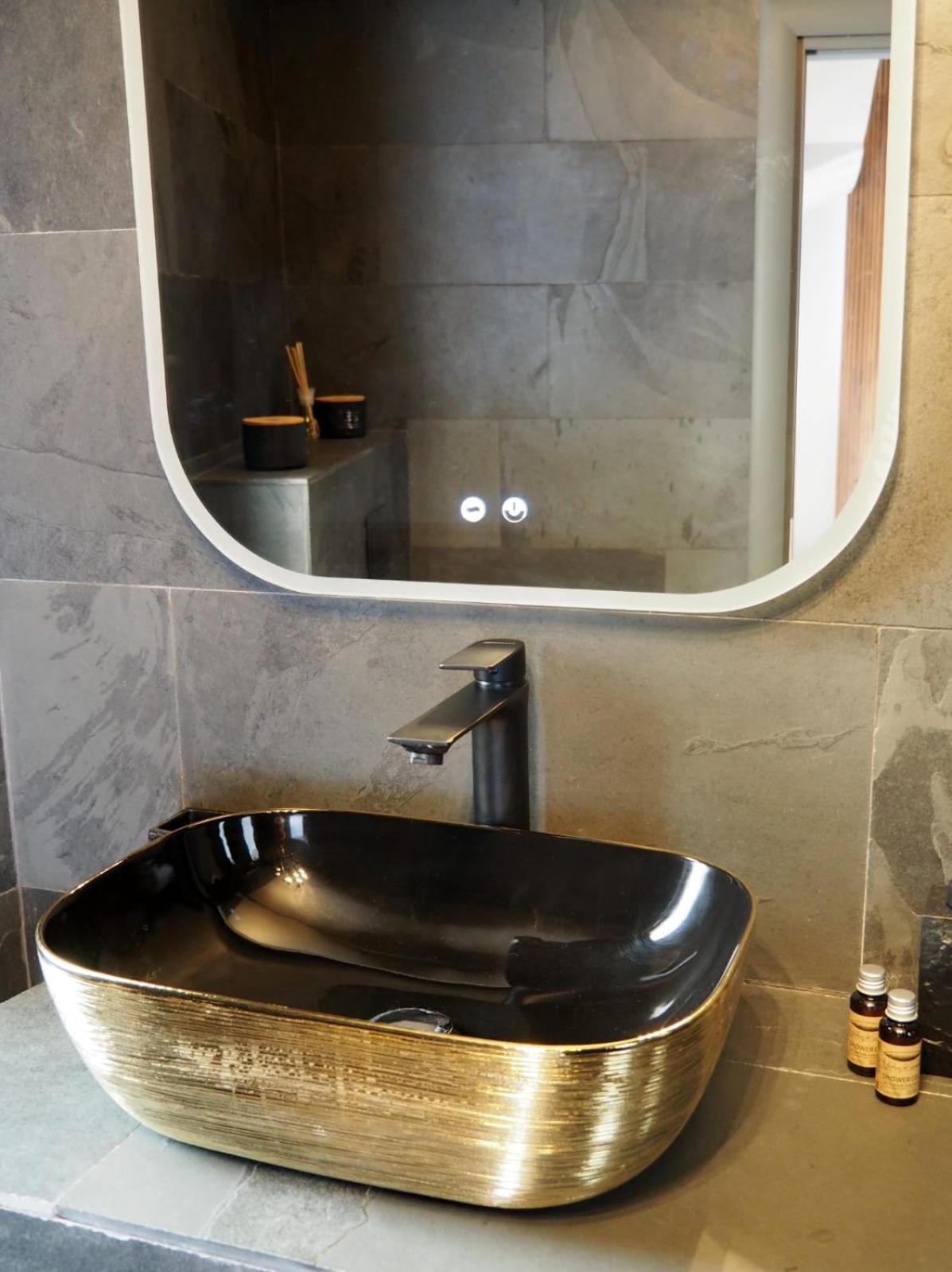 Mansini Luxury Victoriei Villa