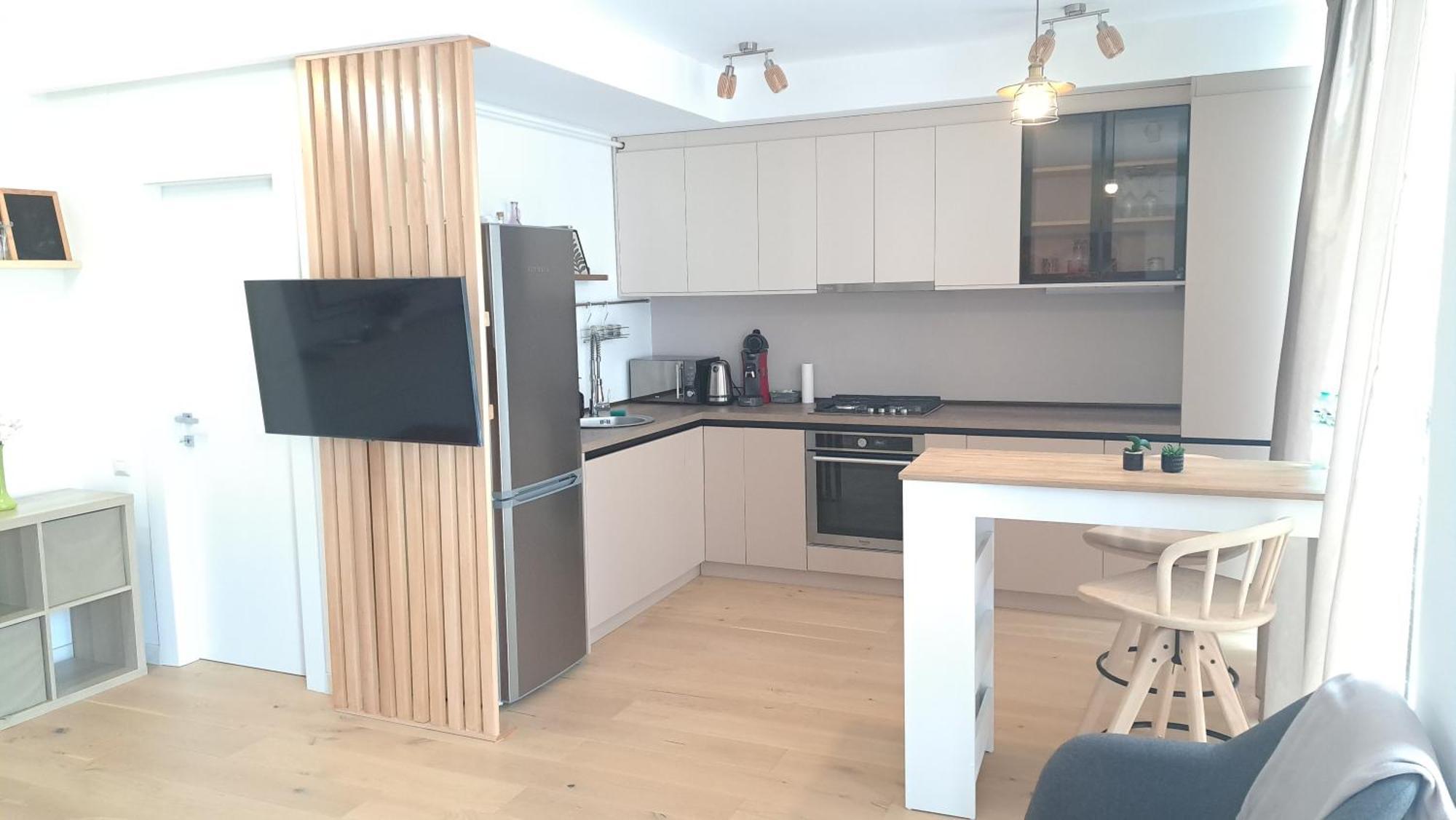 Luxury At Carmen Sylva Apartment