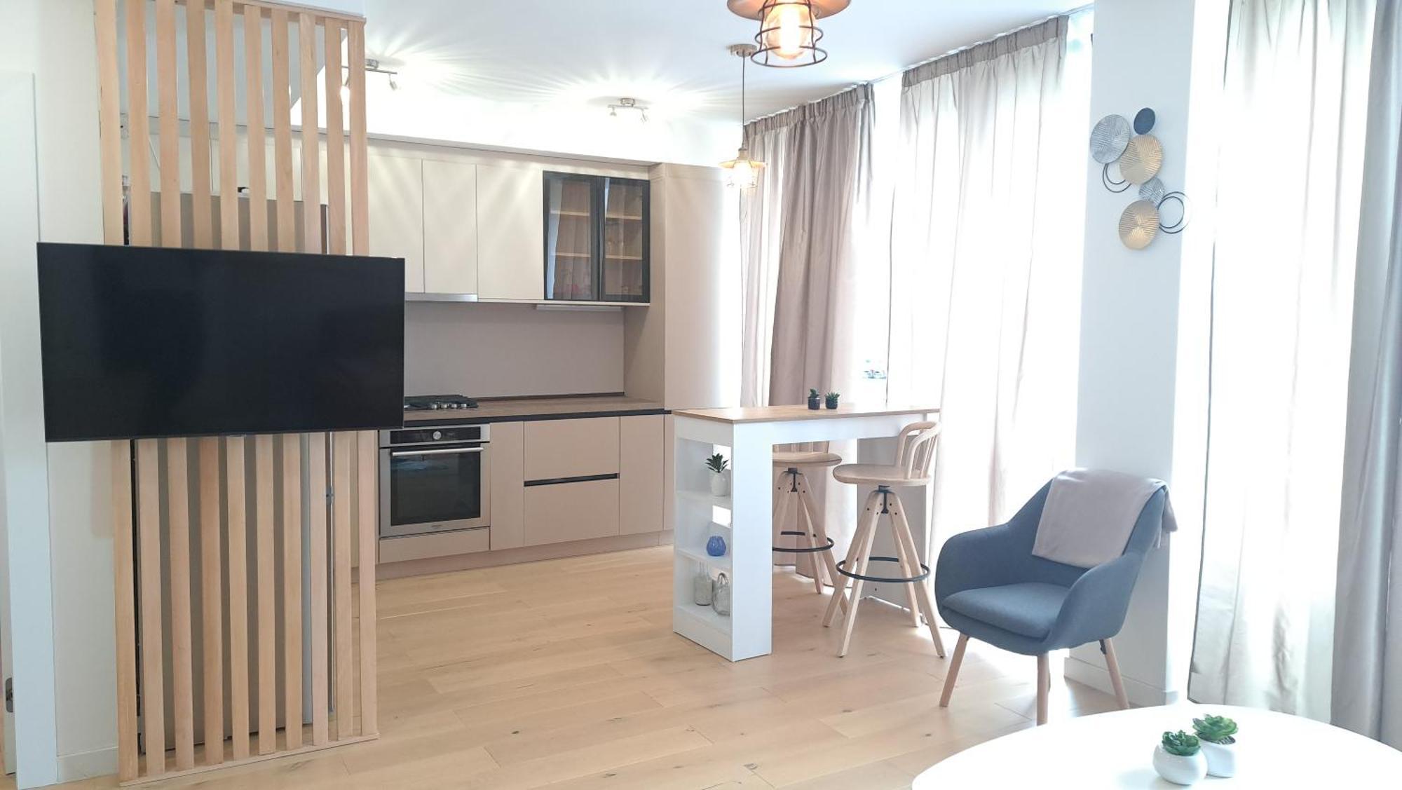 Luxury At Carmen Sylva Apartment Bucharest