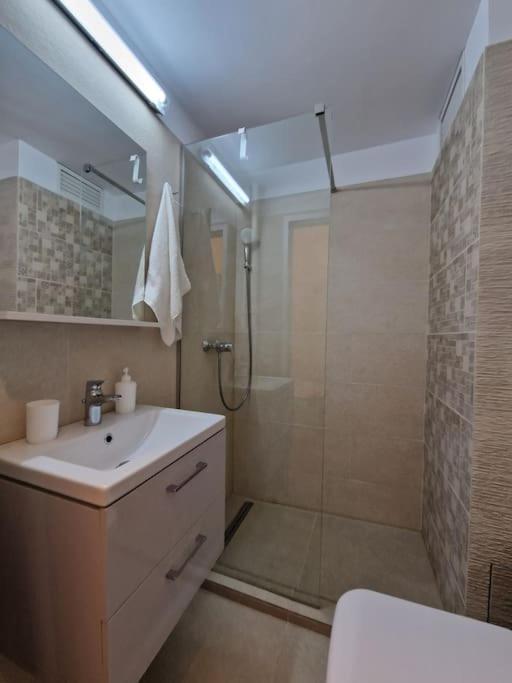 Happy Yonder Apartamento Bucareste