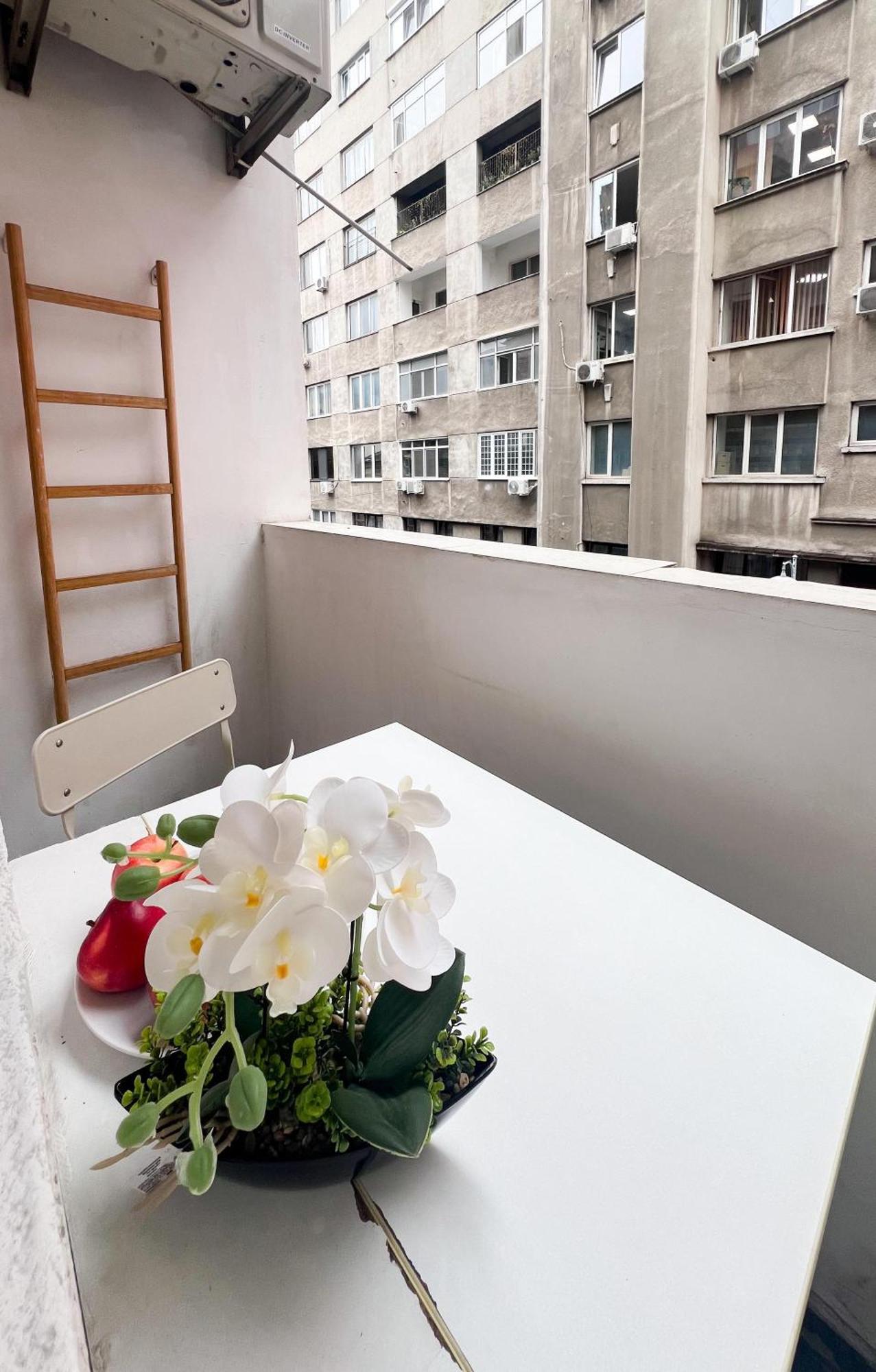 Apartment Old City- Big
