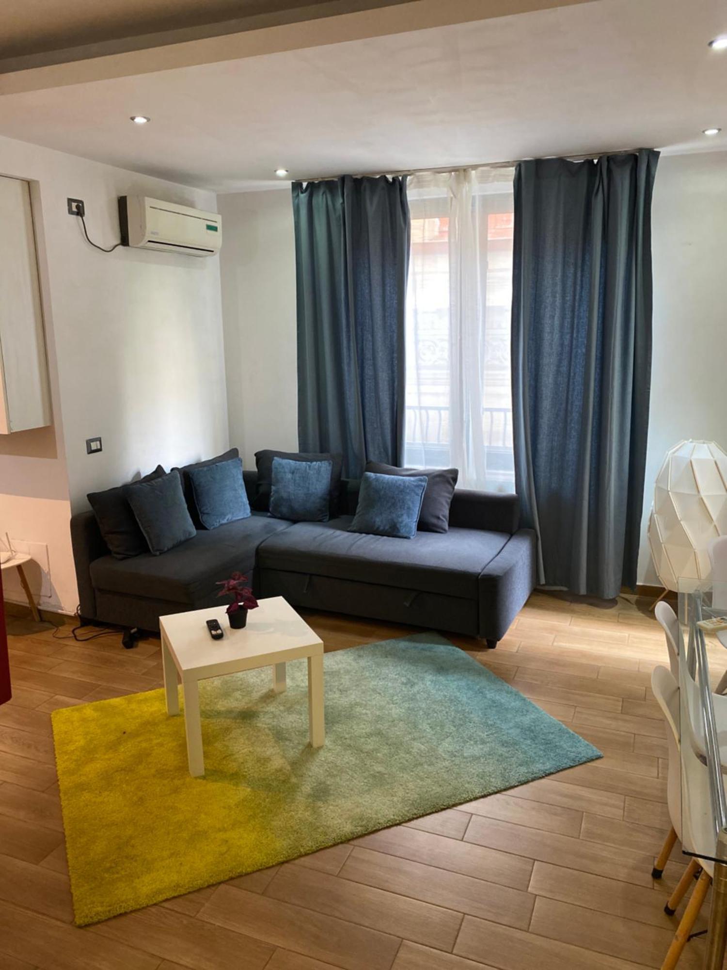 Apartament Royal Unirii-2 Bdr Bucureşti