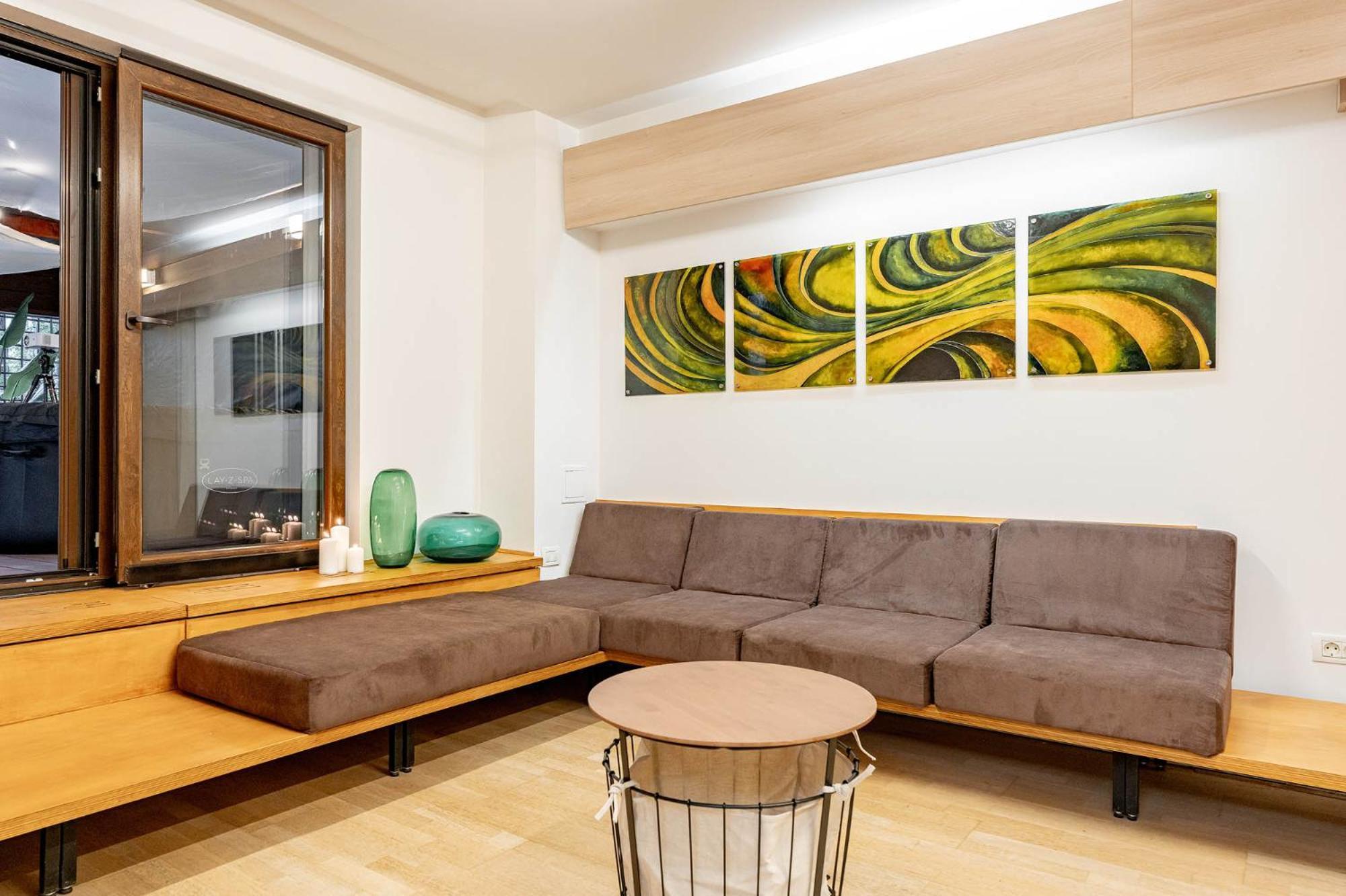 Apartment Downtown Wabi-sabi Loft Terrace&jacuzzi Old Town Bucharest