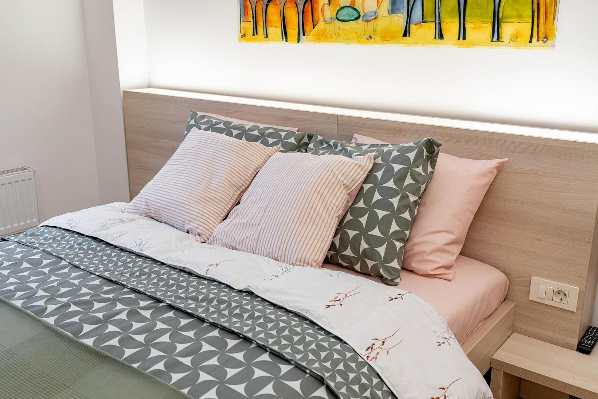 Downtown Wabi-sabi Loft Terrace&jacuzzi Old Town Apartamento *