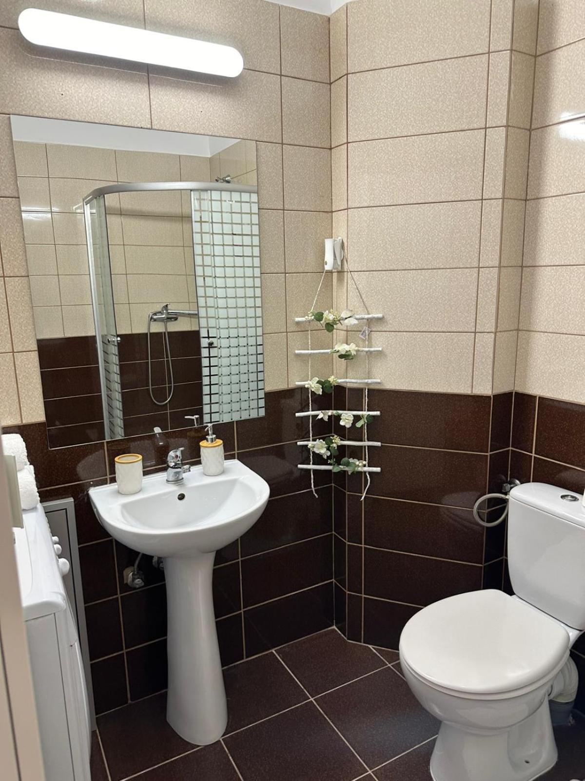 Apartamento Deluxe Uniri Bucareste