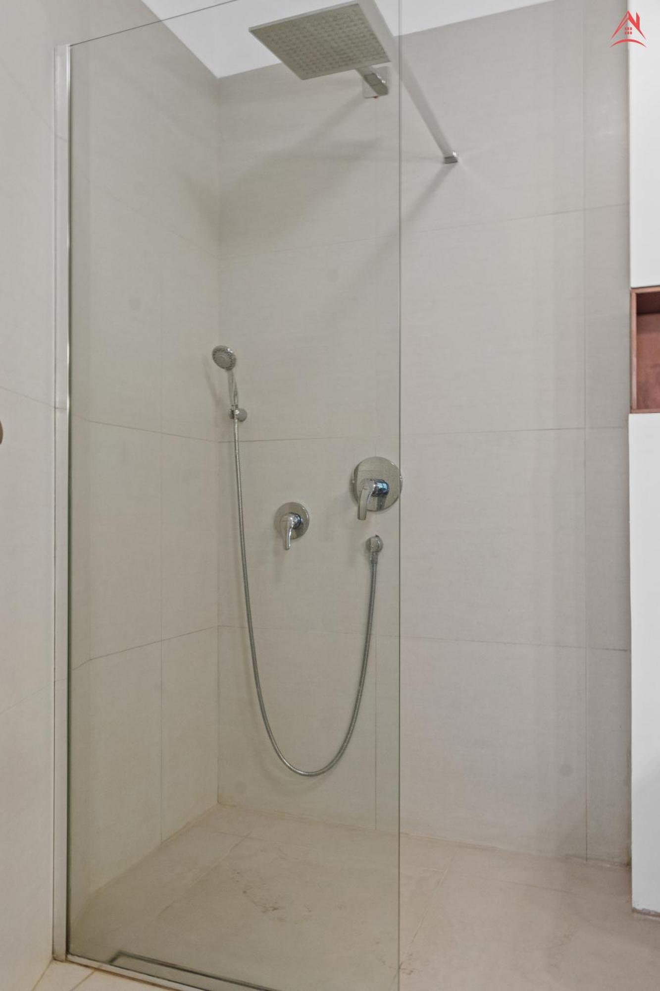 Italiana 18 With Fireplace And Grand Terrace Apartment Bucharest