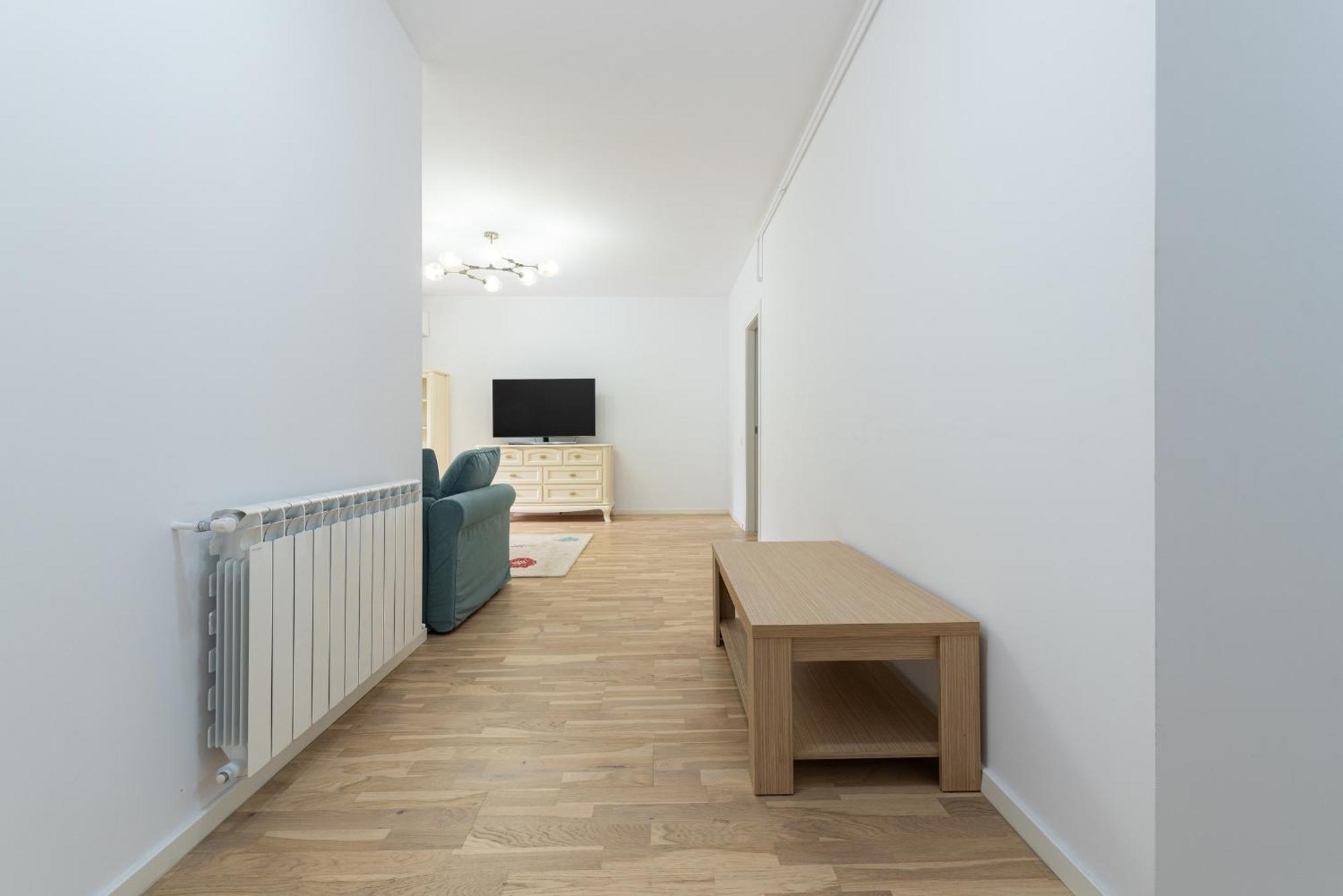 Ines - Modern 2br With Garden Views