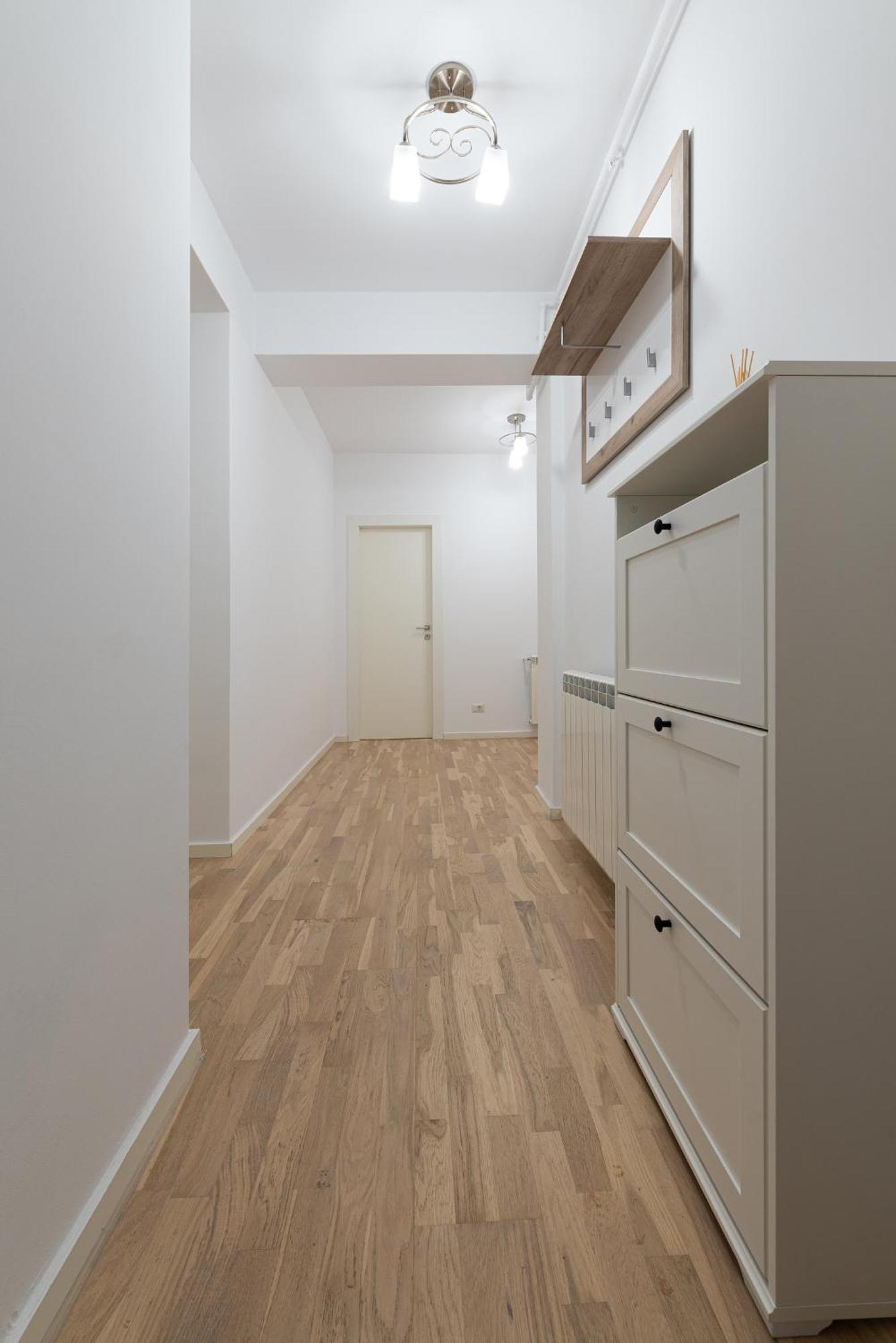Ines - Modern 2br With Garden Views Bucharest