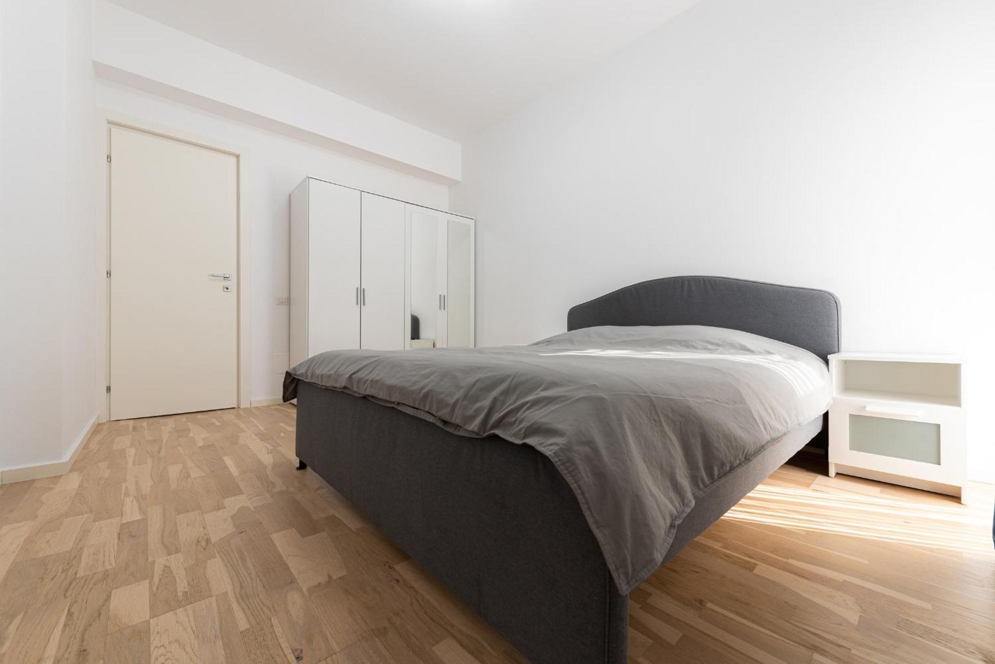 Ines - Modern 2br With Garden Views *
