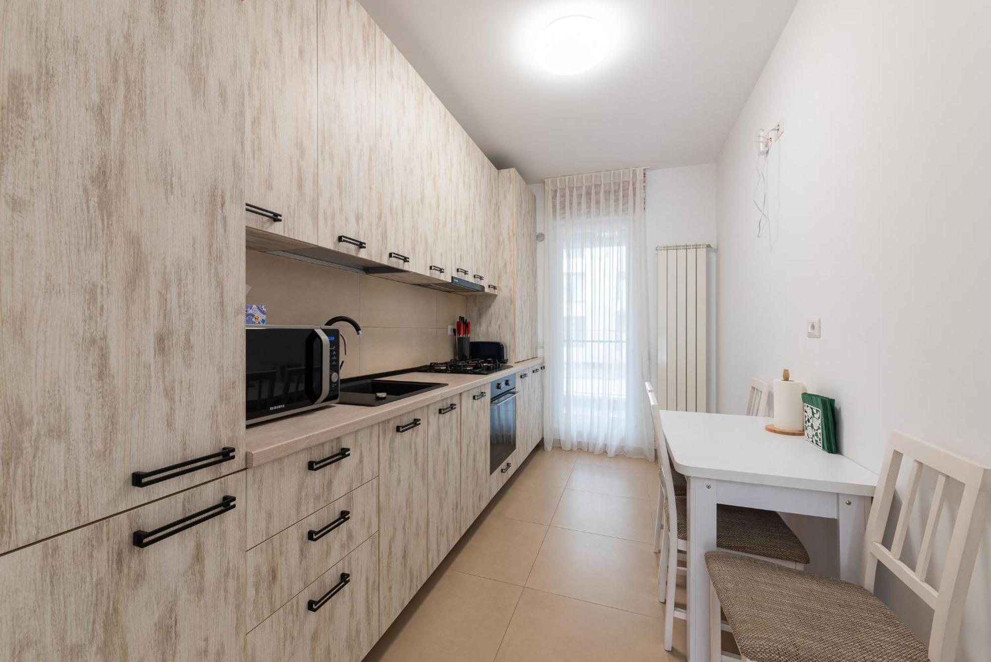 Apartment Ines - Modern 2br With Garden Views Bucharest