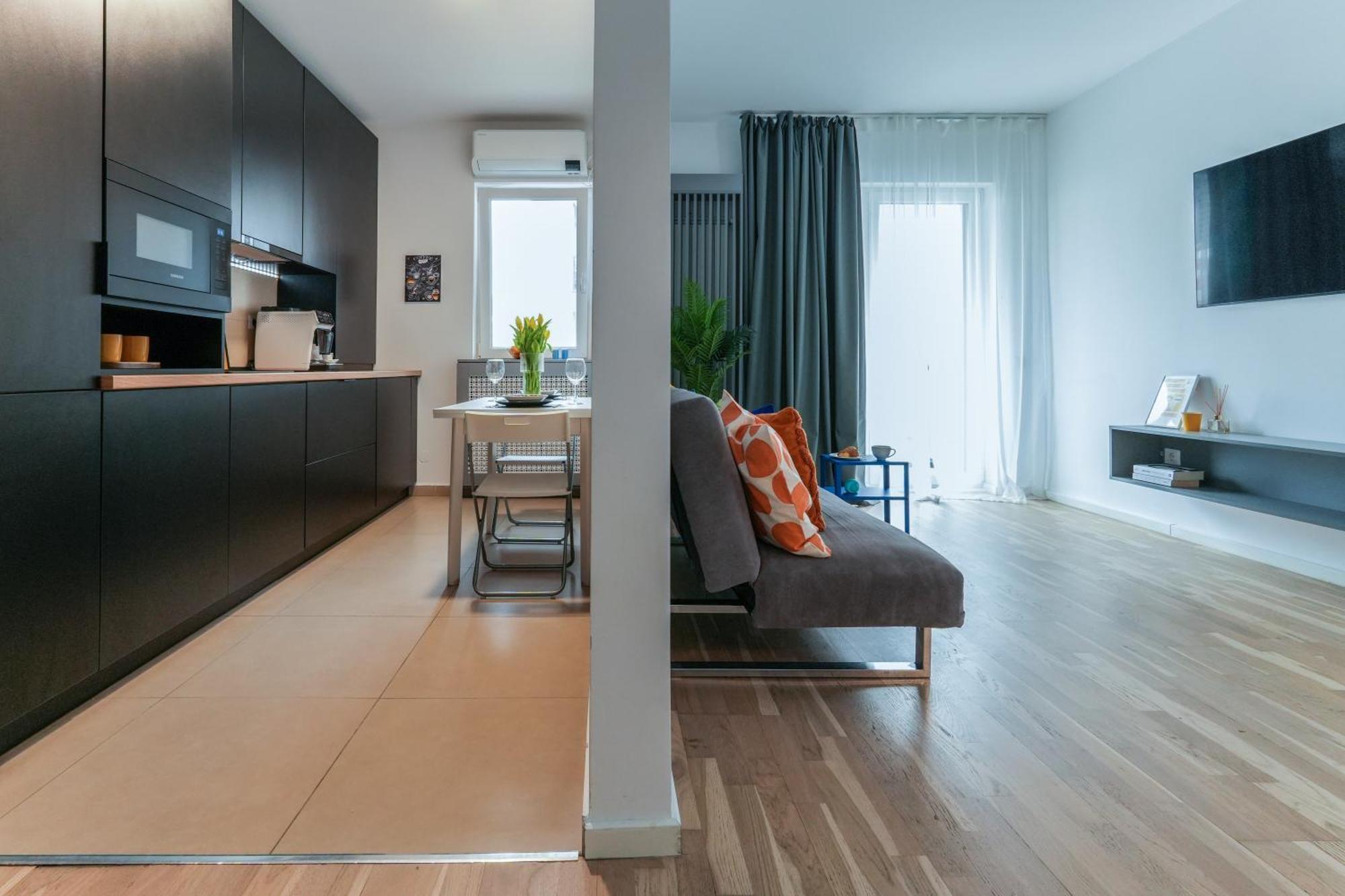 Ana - Cozy & Quiet With Balcony & Garden View Apartment *