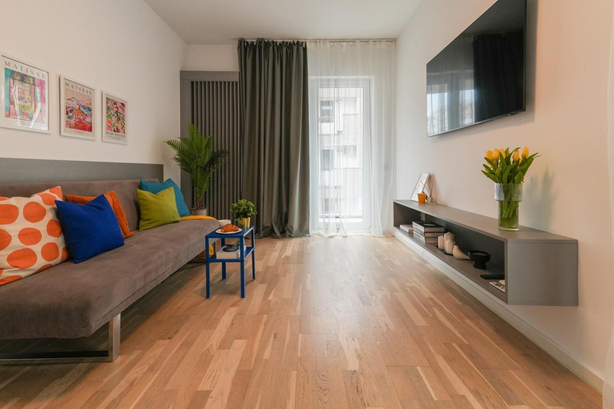 Ana - Cozy & Quiet With Balcony & Garden View Bucharest