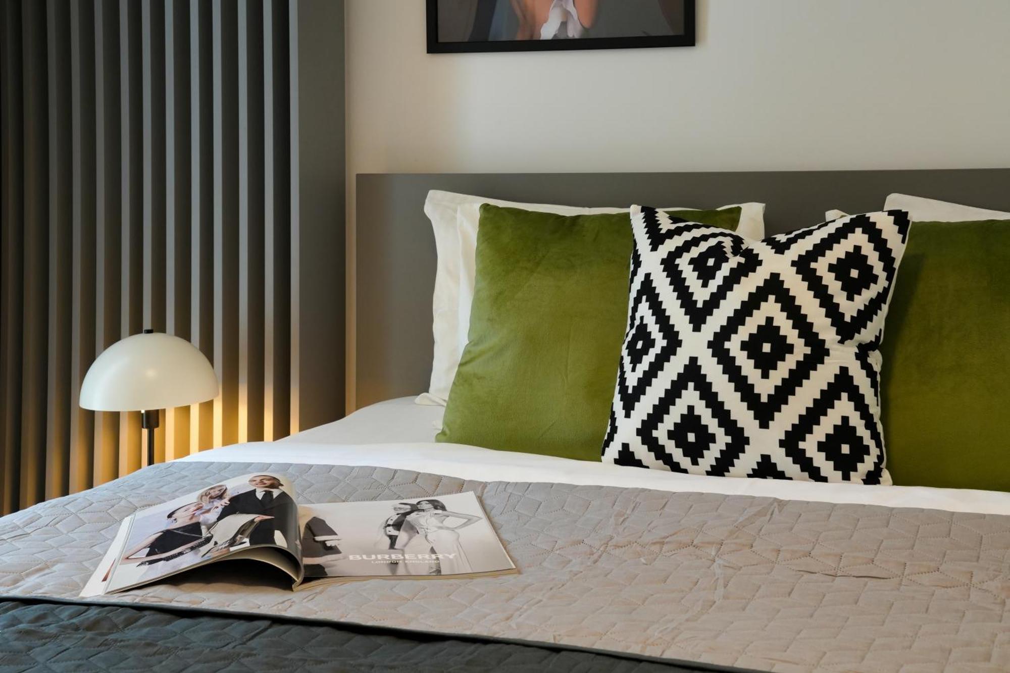 Ana - Cozy & Quiet With Balcony & Garden View Apartment *