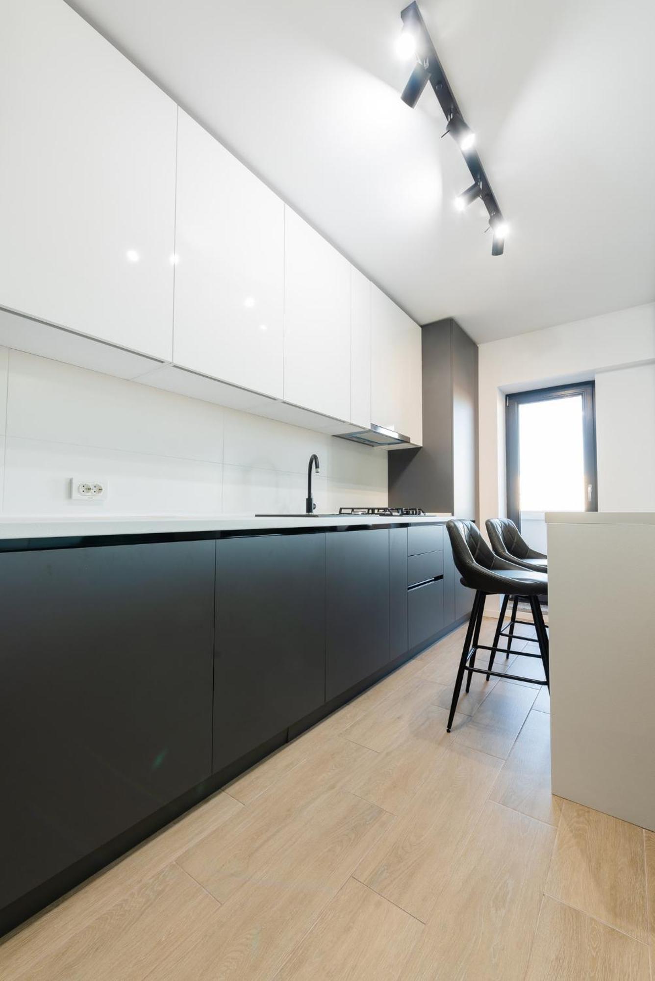 Apartment Vanda - Park-view With Private Balcony *