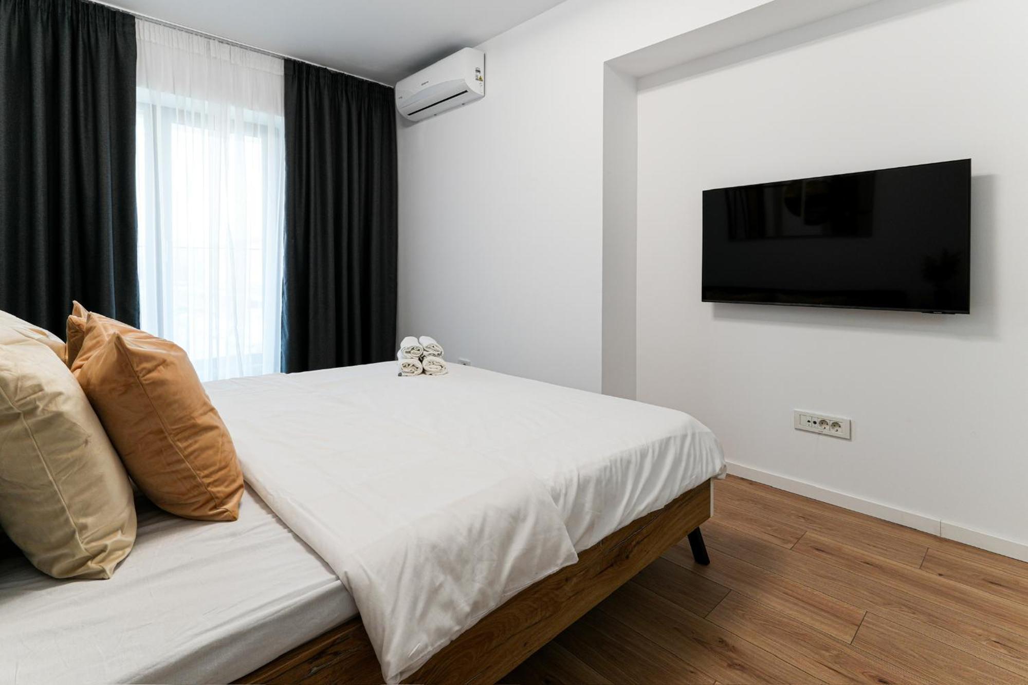 Apartamento Sandra - Park-view With Balcony & Parking *