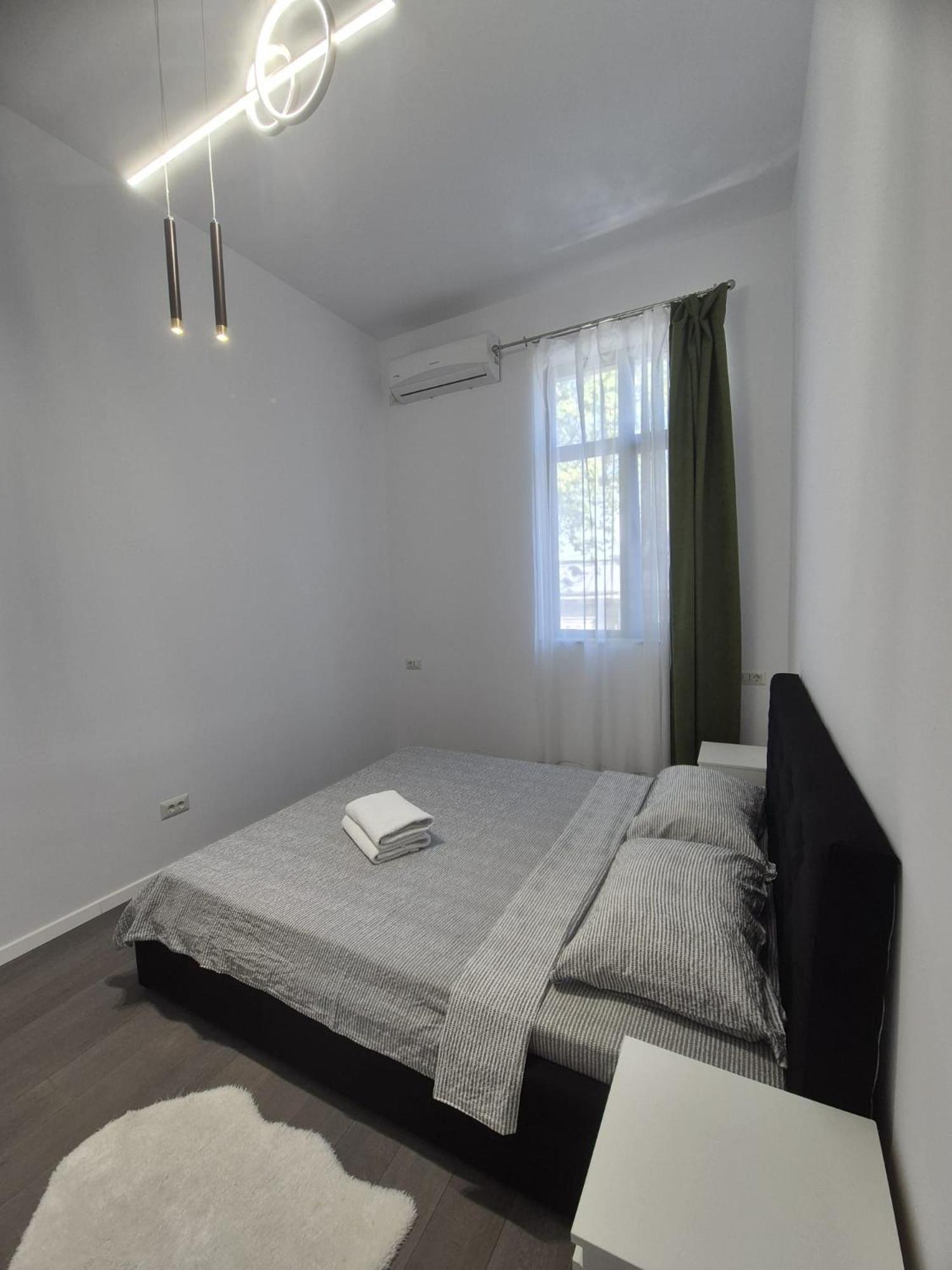 Great At Piata Romana Apartment Bucharest