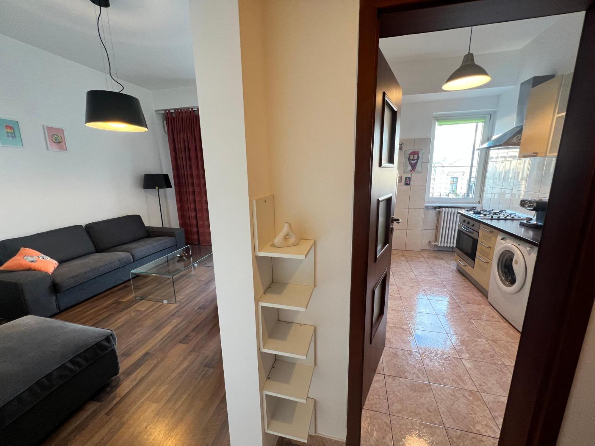 Lazy's Haven - Near Coltea Hospital Old Town Apartment *