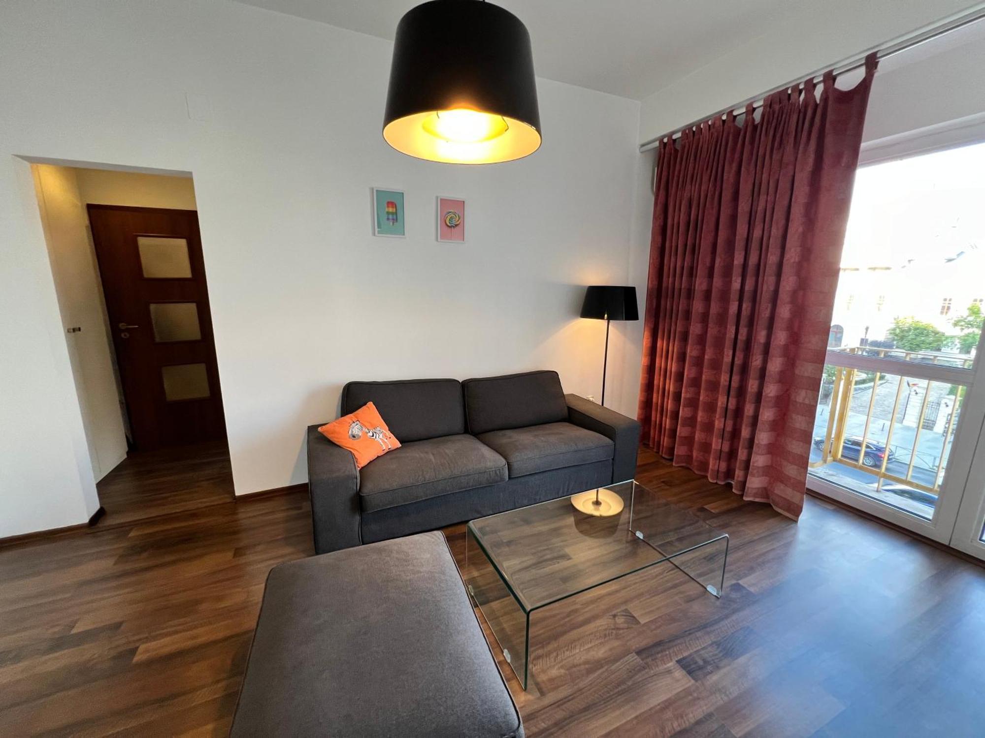 Lazy's Haven - Near Coltea Hospital Old Town Apartment Bucharest