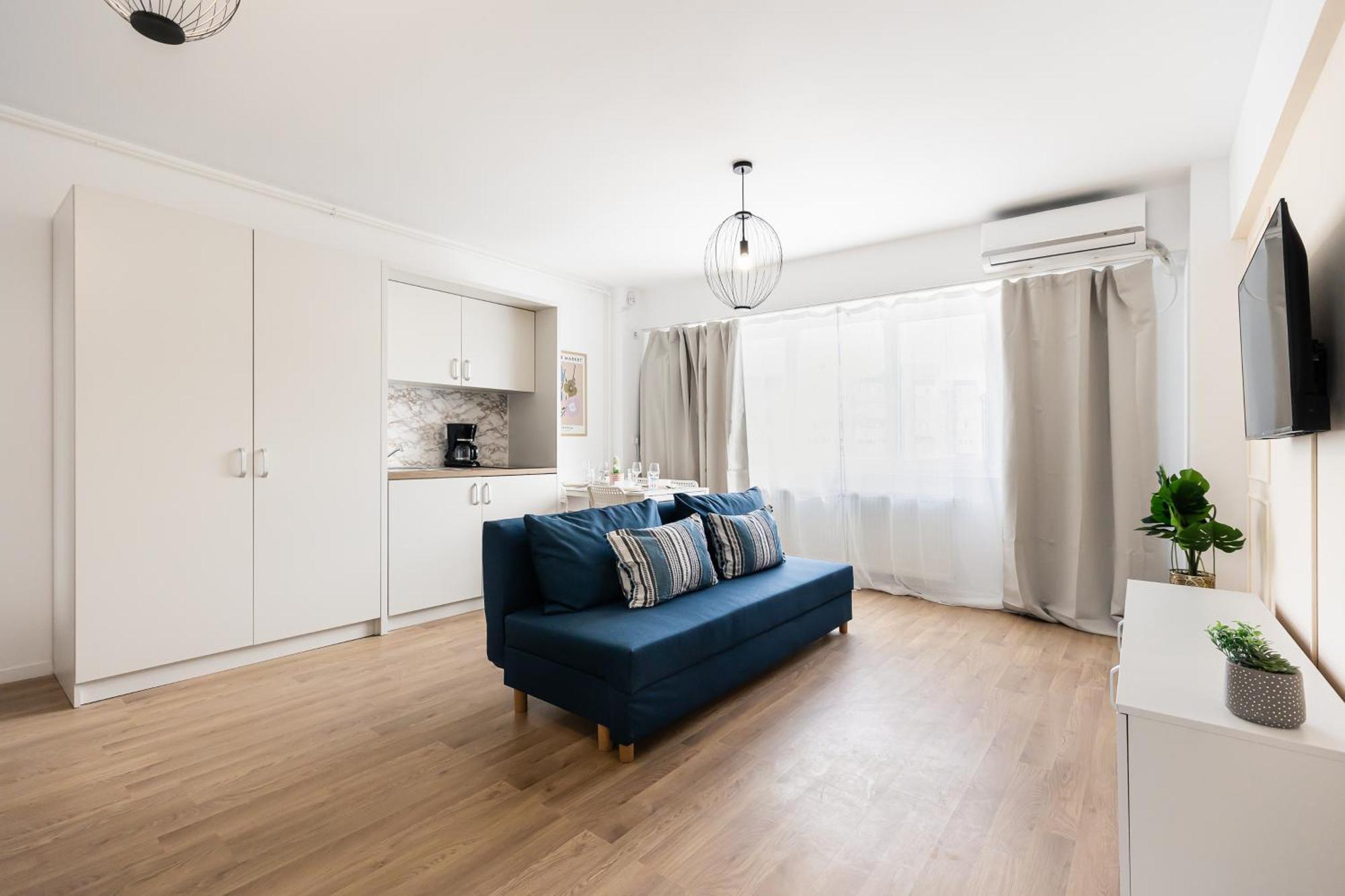 Apartment Simplicity *