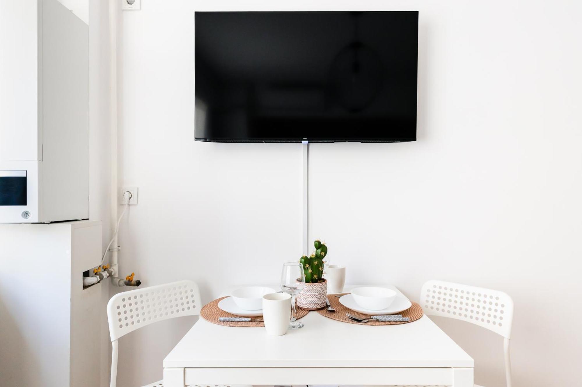 Apartment Simplicity