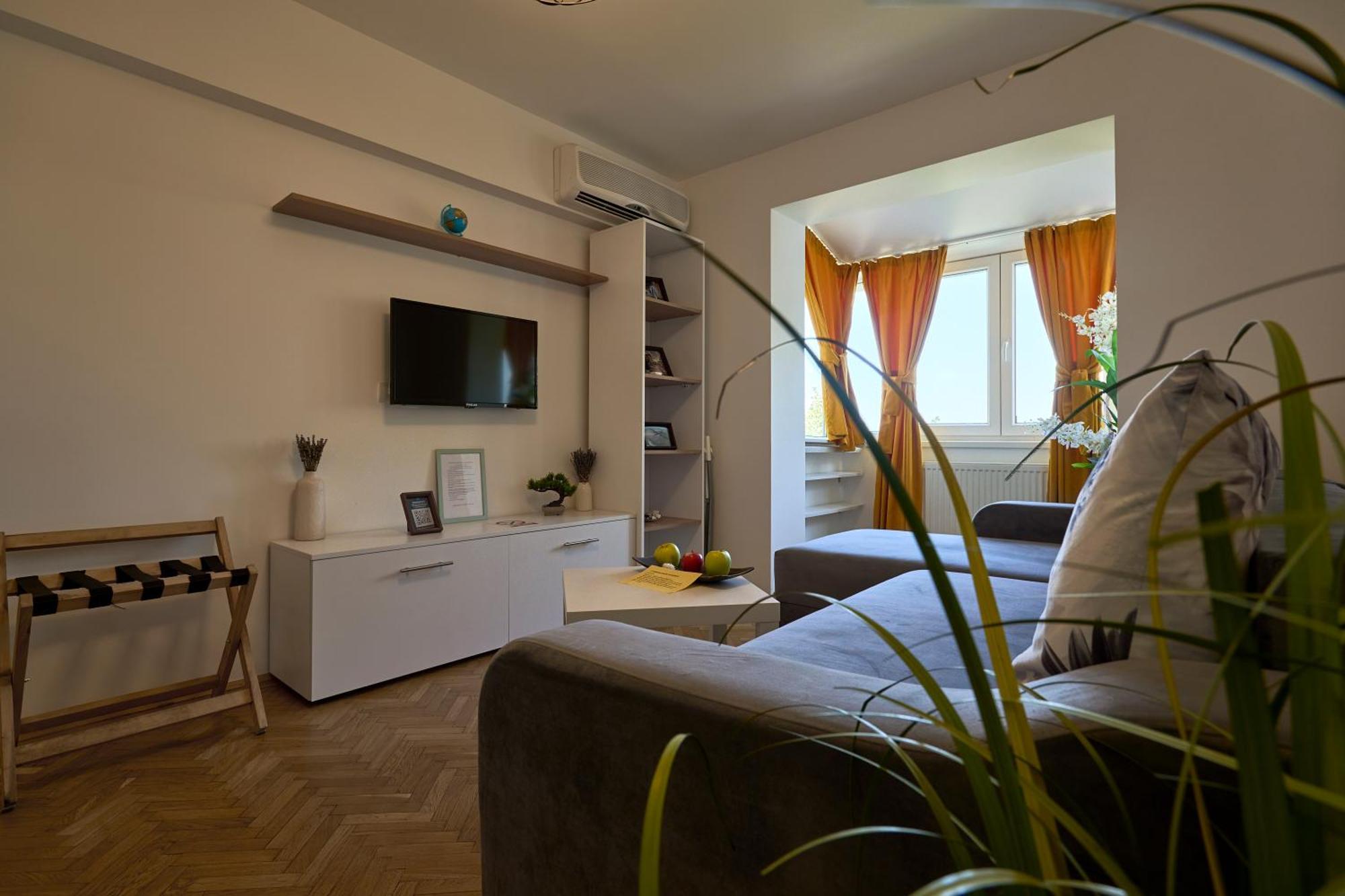 11 Baneasa Airport Apartament Bucureşti