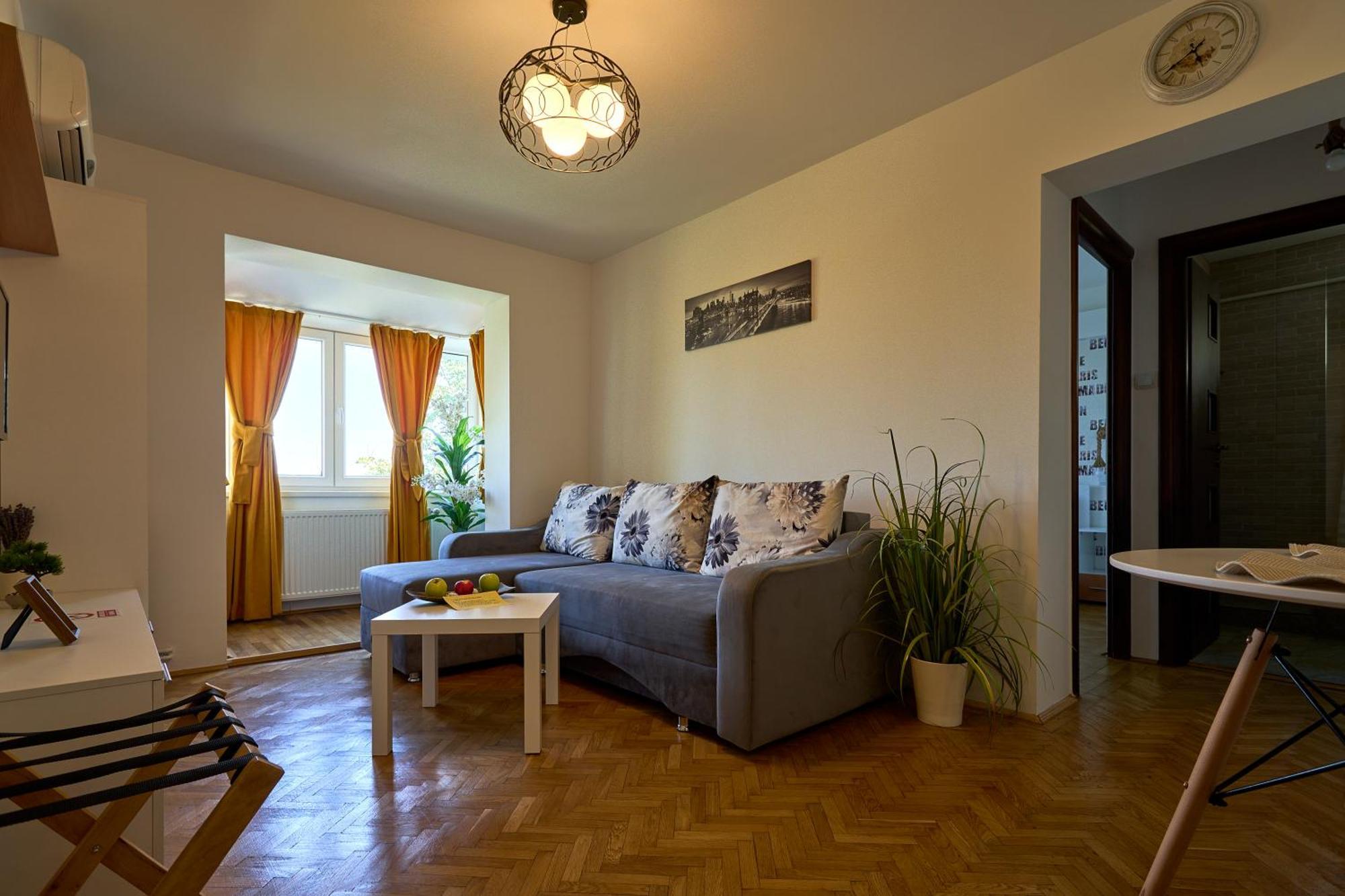 Apartament 11 Baneasa Airport *